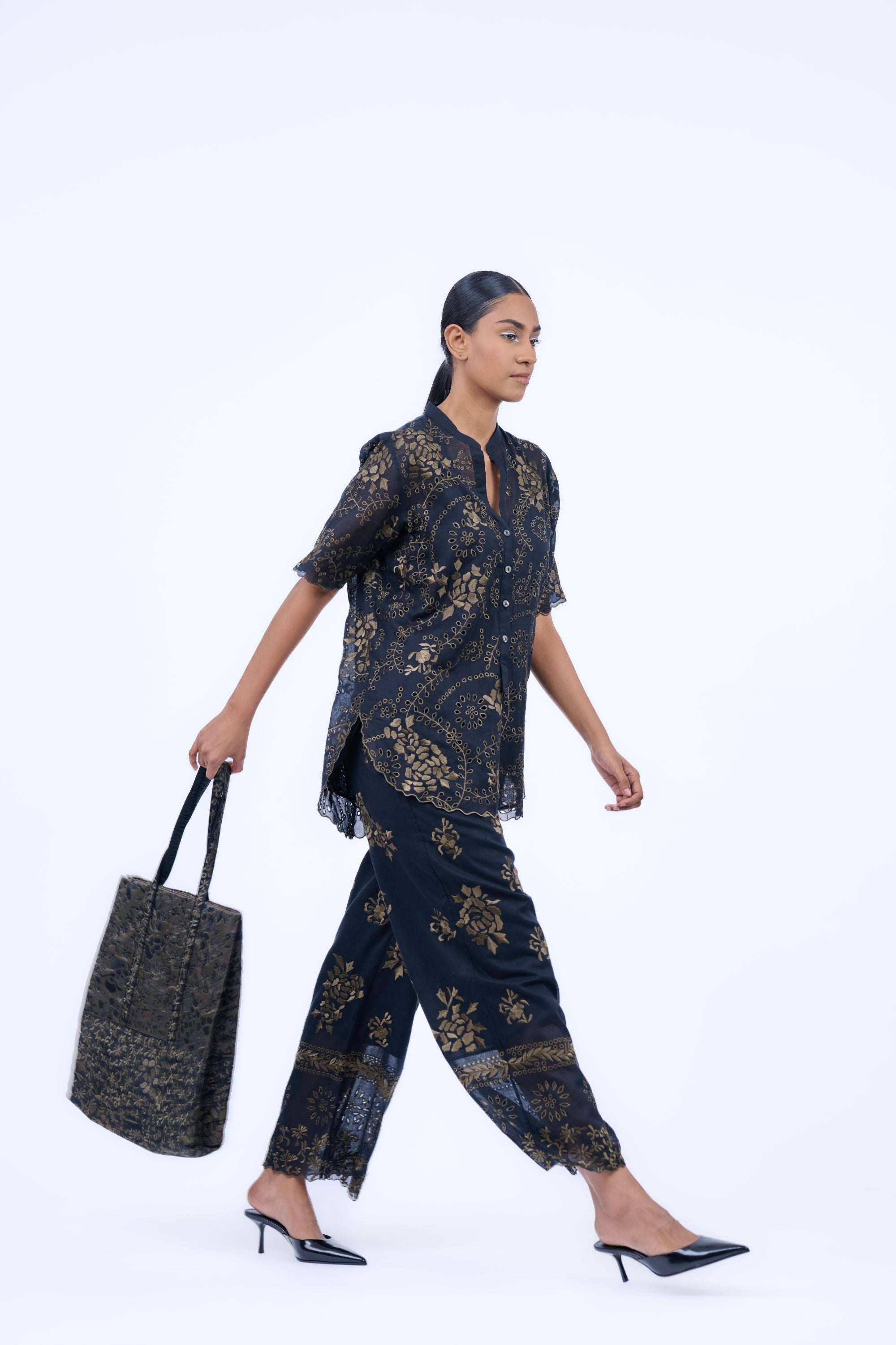 Space Blk Cv Satin Bag