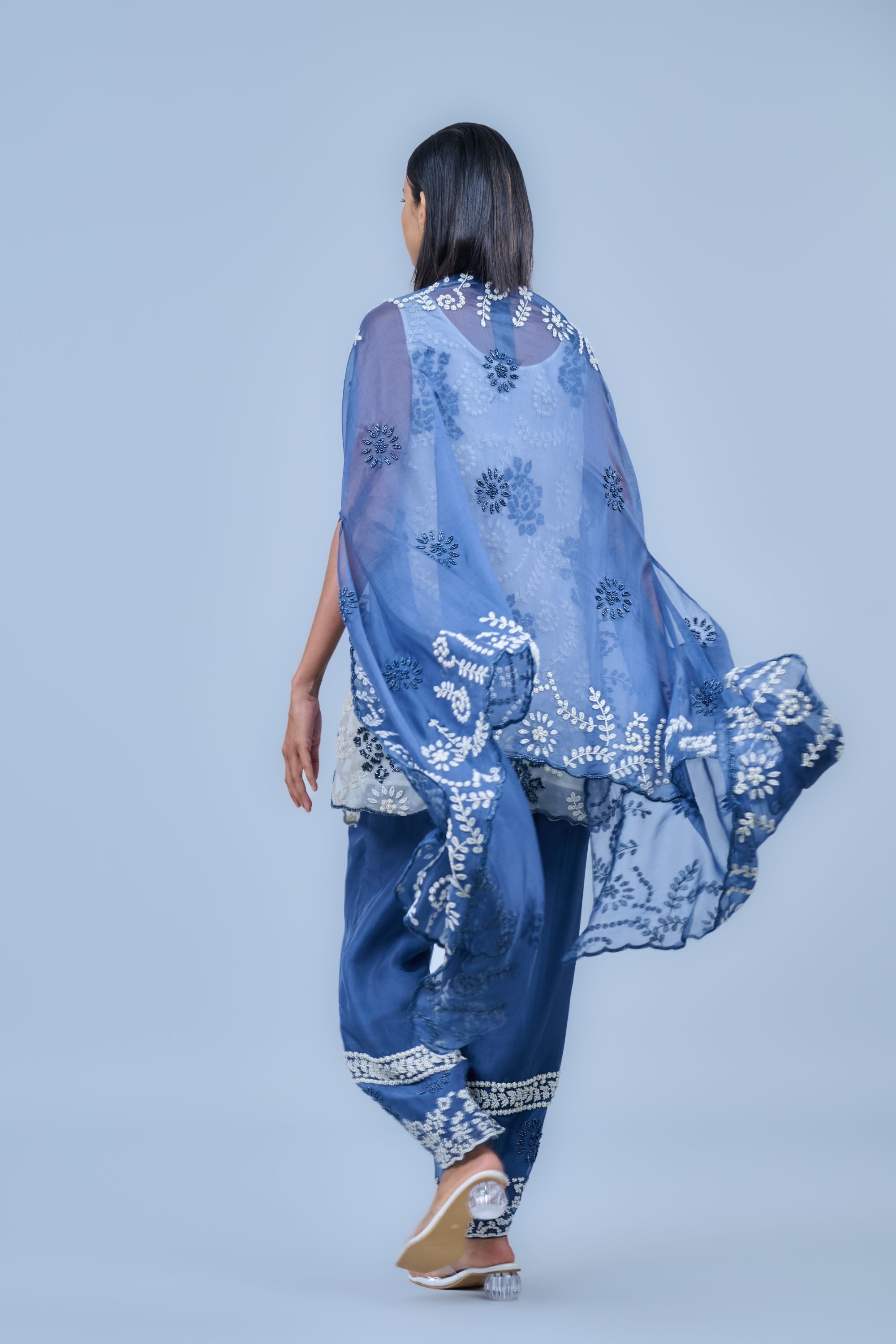 Space Spc Ec Silk Organza Cape