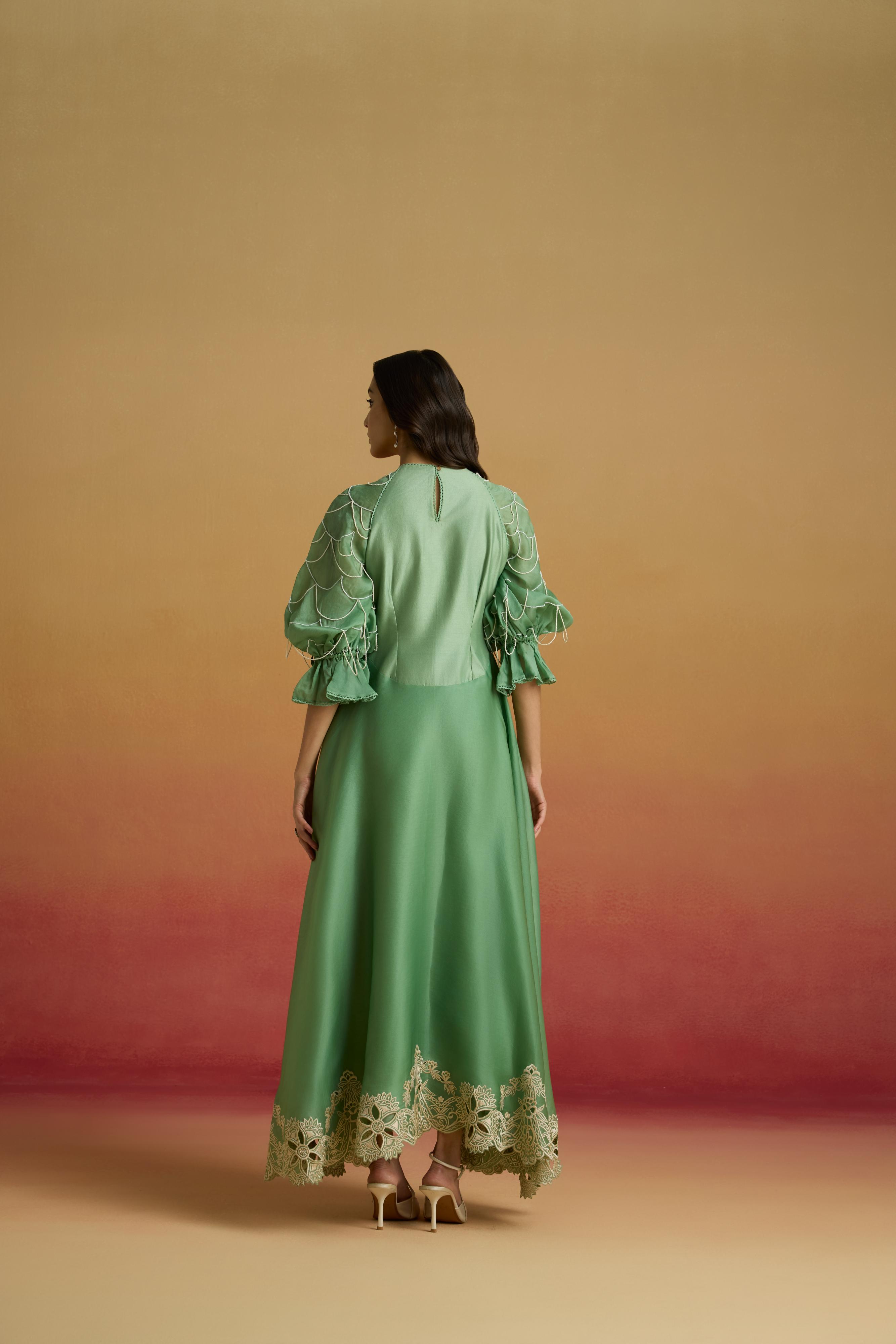 SAGE GREEN CONTRAST FLOUNCE DRESS