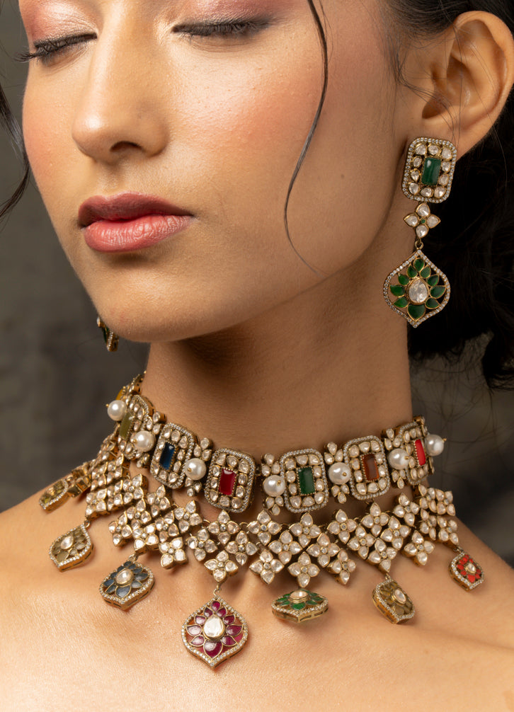 RANG RATAN Earring