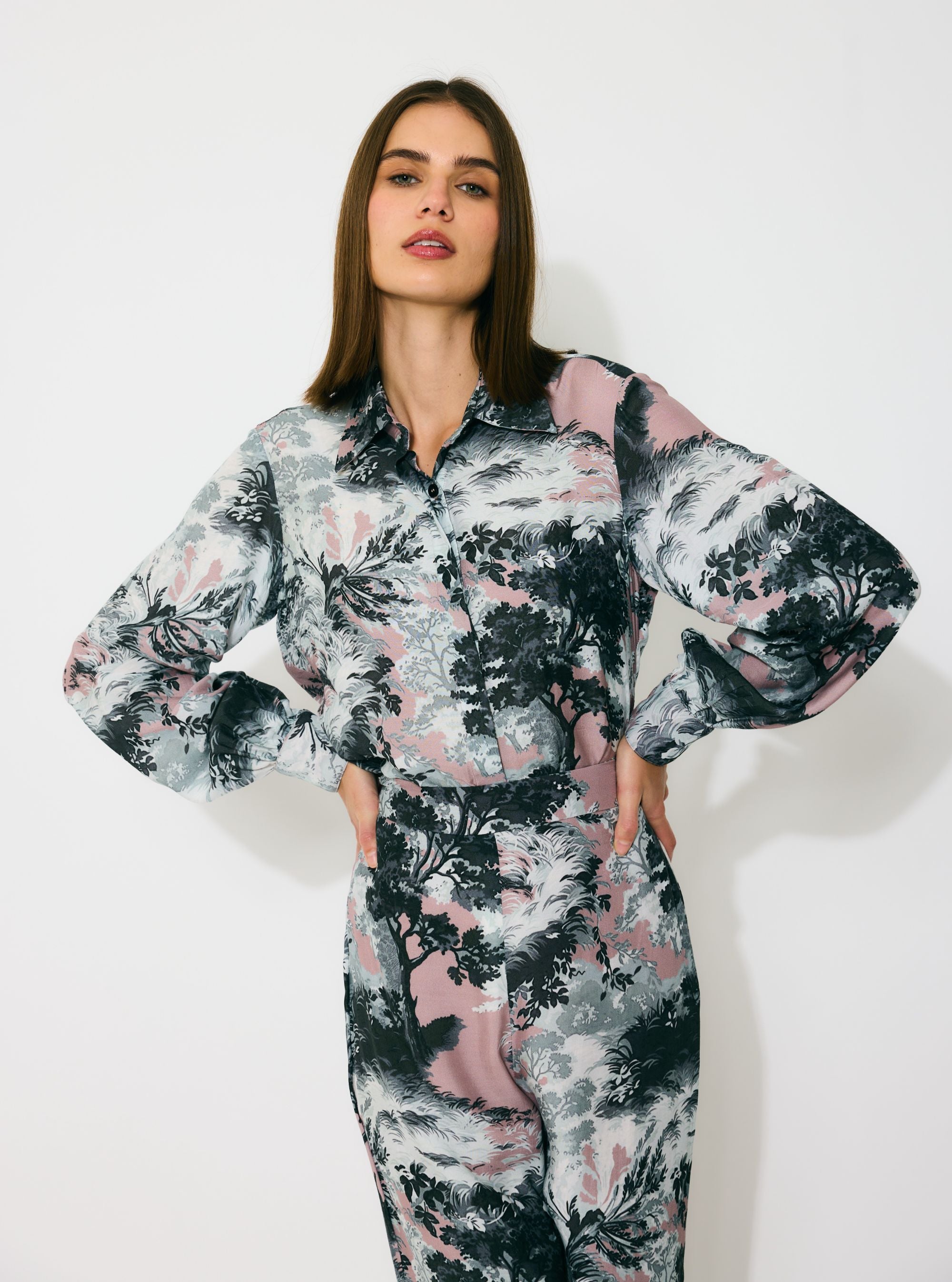 PINK, GREY AND WHITE TOILE PRINT SHIRT