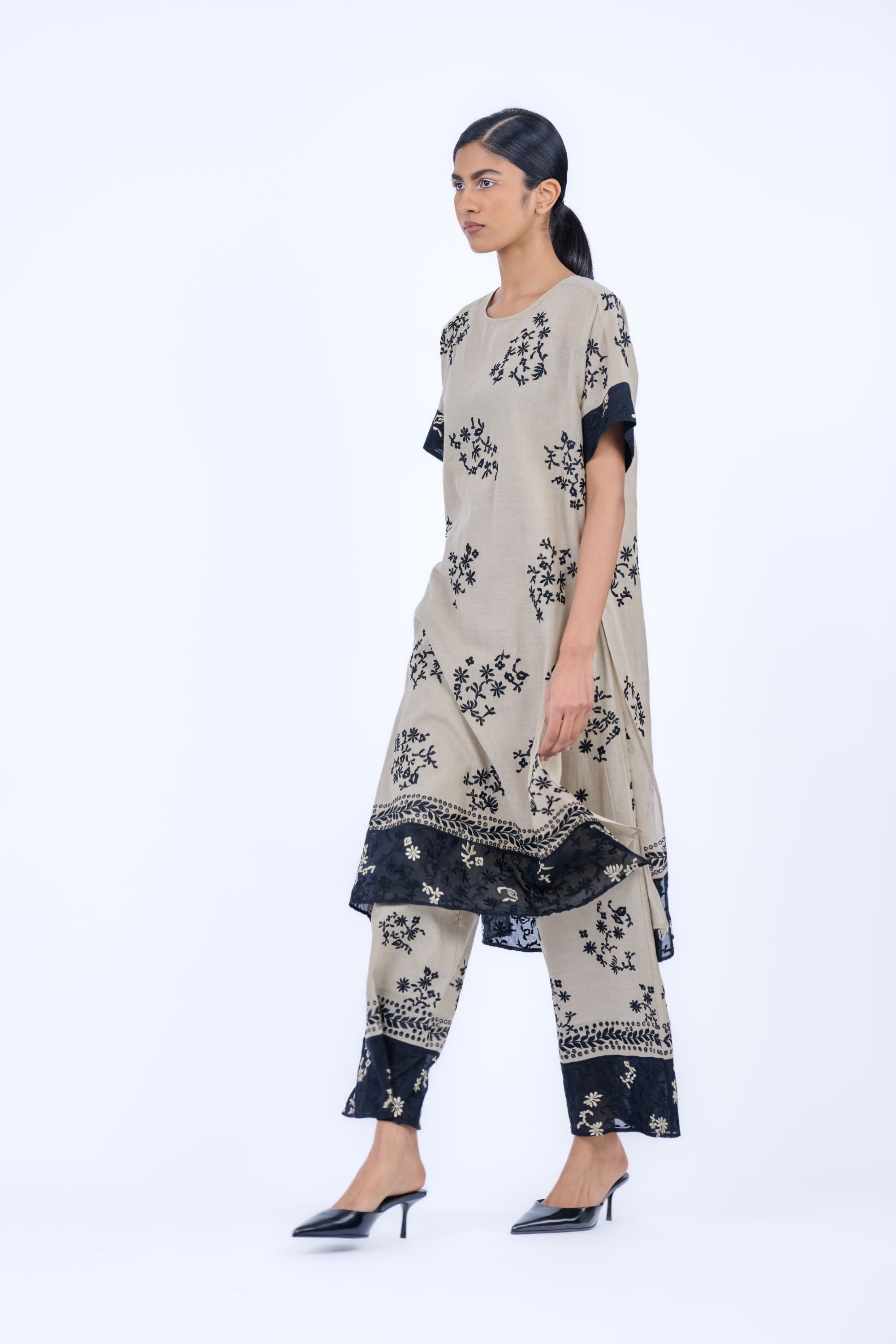 Natural Blk Handloom Cotton Kurta