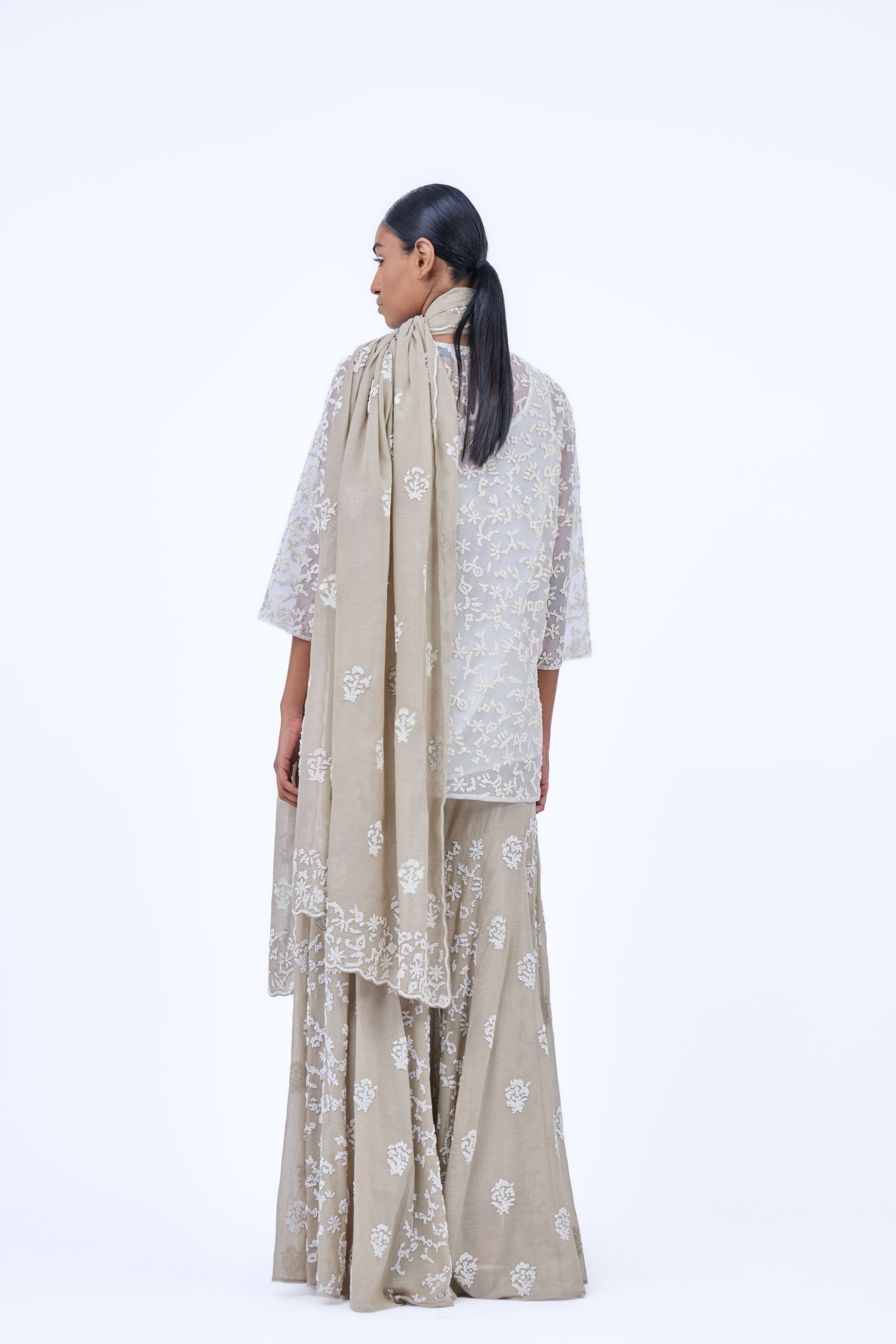 Ecru Ec Silk Organza Cape