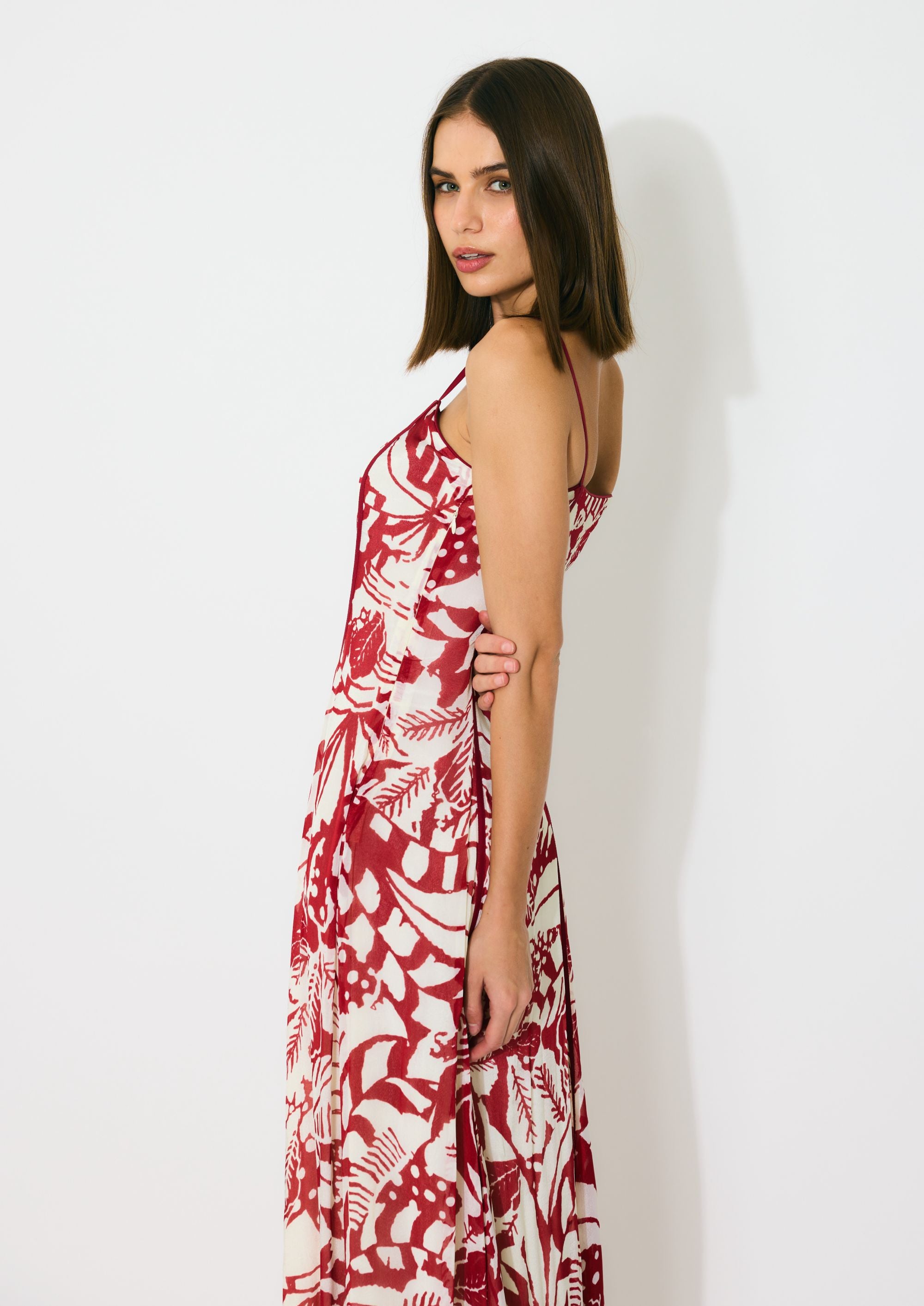 OFF WHITE AND RED SLEEVELESS LONG DRESS