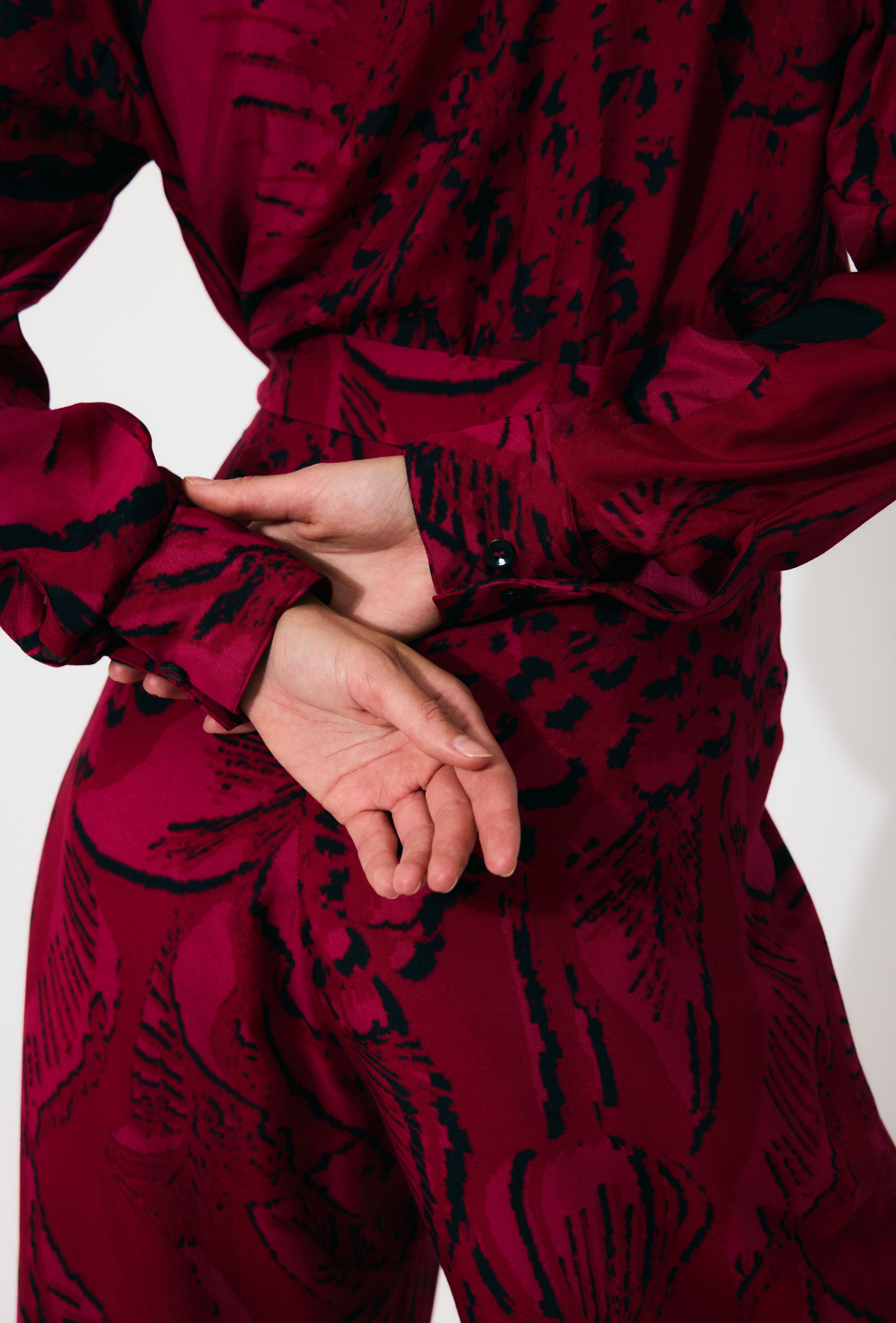 HOT PINK AND BLACK FLORAL BOW TIE SHIRT