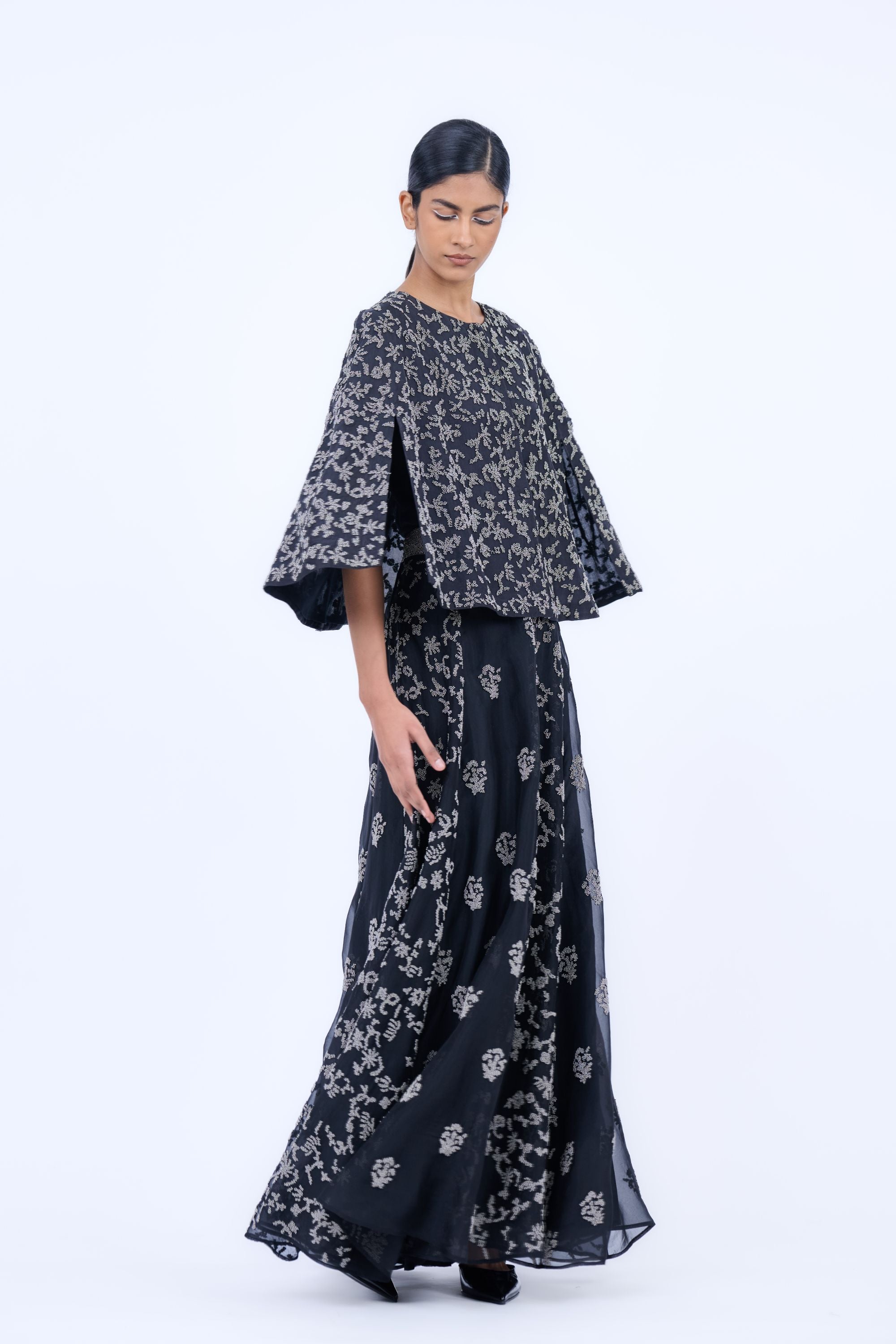 Black Slv Silk Organza Cape
