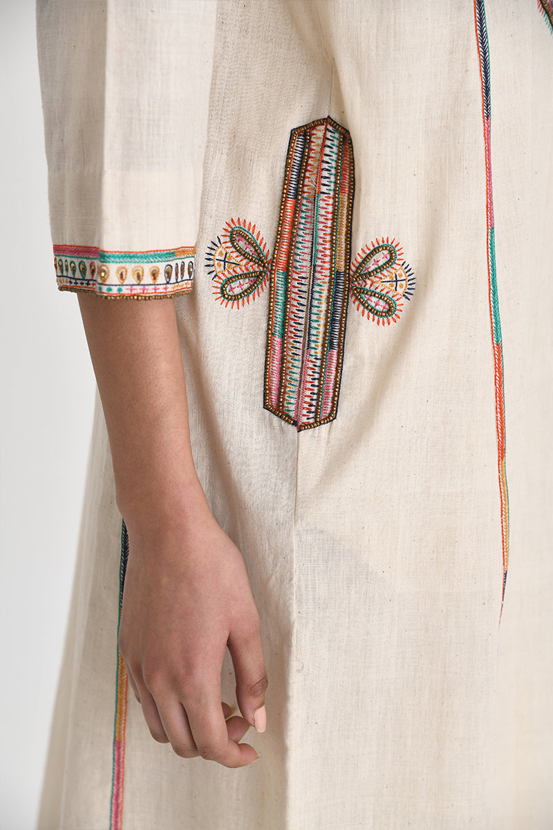 Kastro Embroidered Yoke 
Tunic With Pants