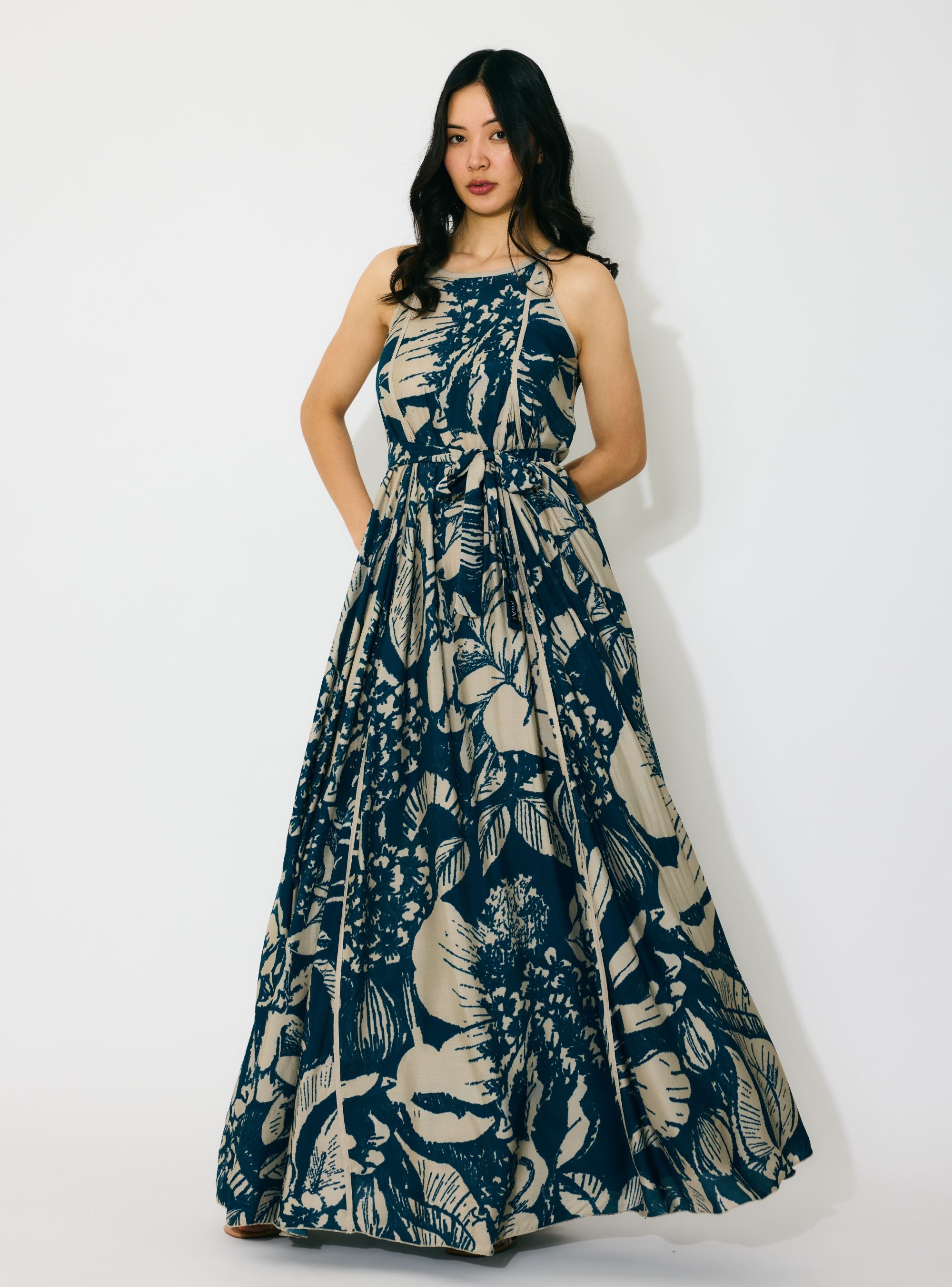 BLUE AND BEIGE FLORAL SLEEVELESS LONG DRESS