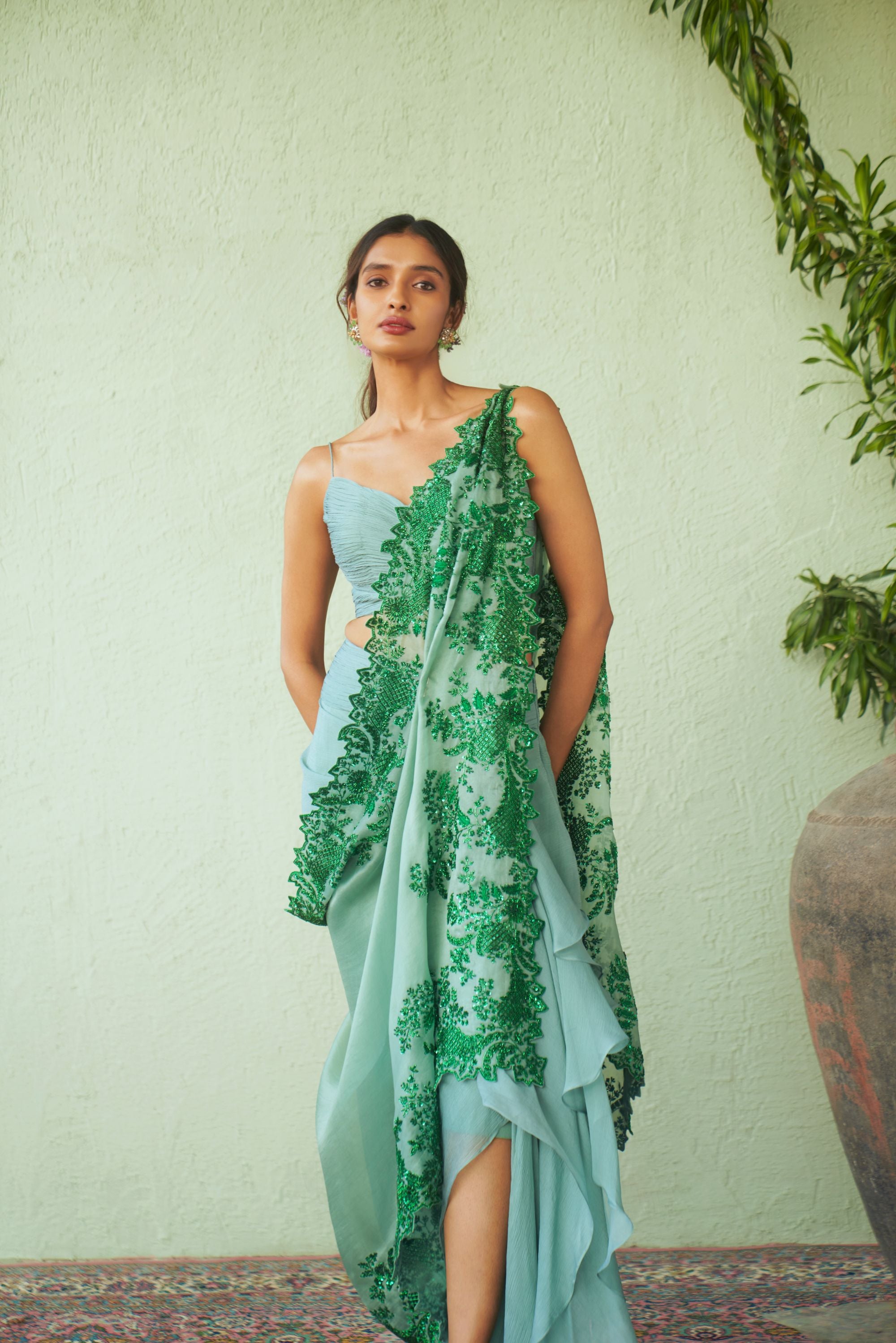 Cutdana Work Cape Set