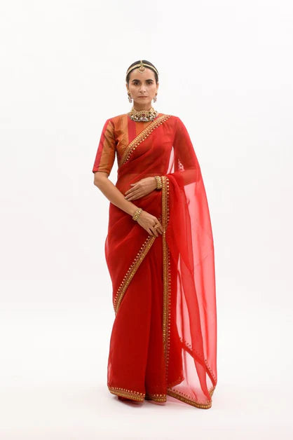 Aarti Sethia red gota patti border saree set