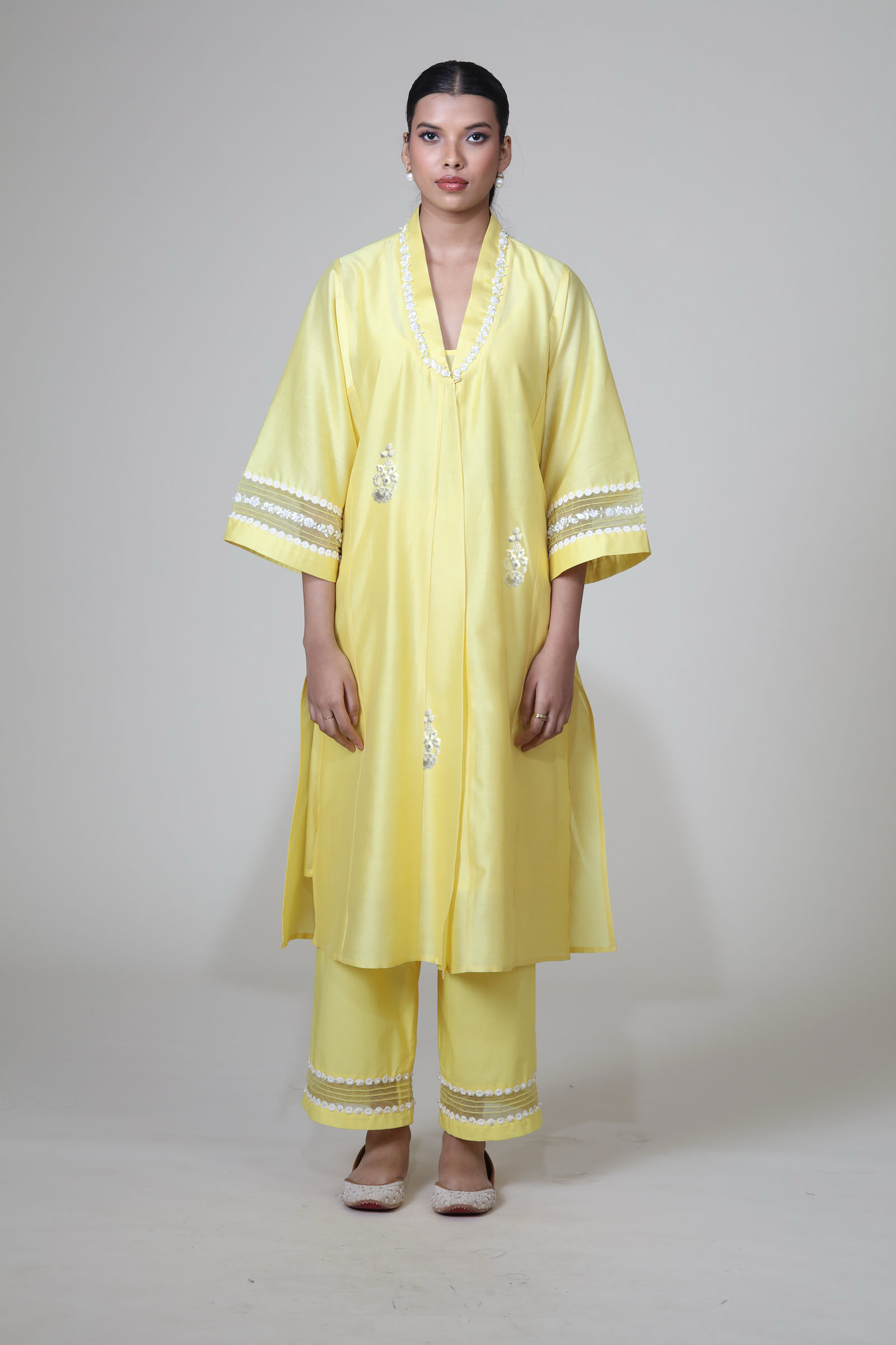 https://cdn.shopify.com/s/files/1/0585/9495/1341/files/Ambreenyellowfront.png?v=1773036606