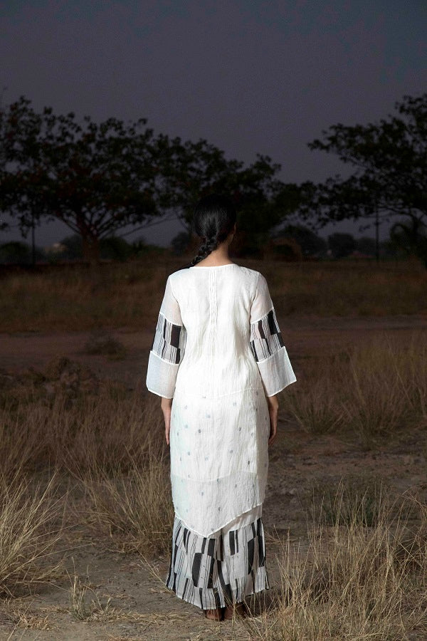 A- Symmetric Stripped Kurta