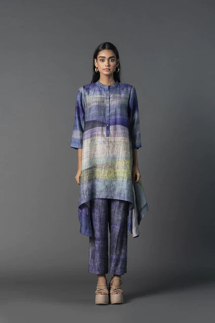 Array grandeur silhouette tunic with pants