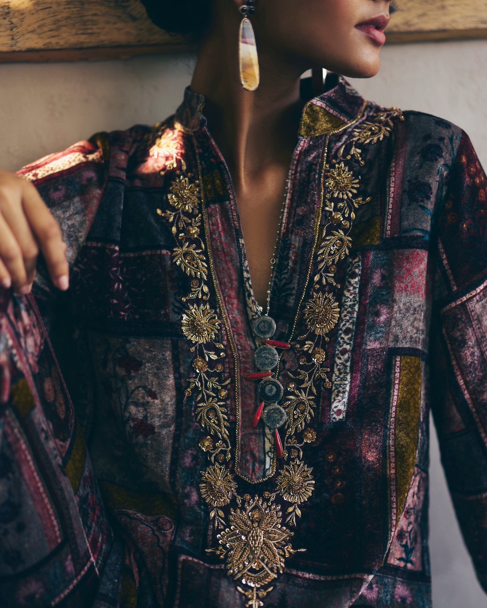 Anaya Velvet Kurta Set