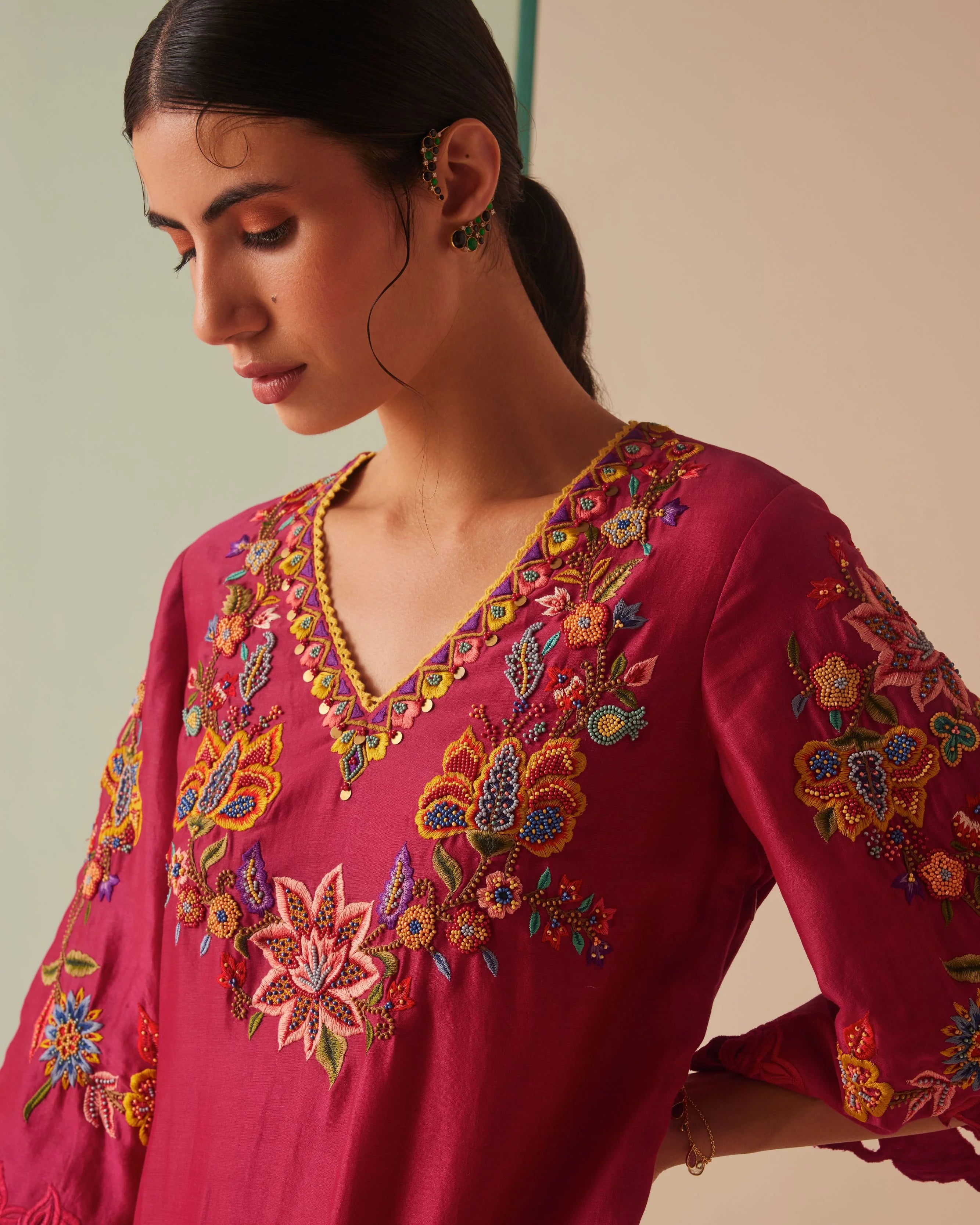 FUCHSIA EMBROIDERED KURTA WITH ORGANZA DETAIL PANTS