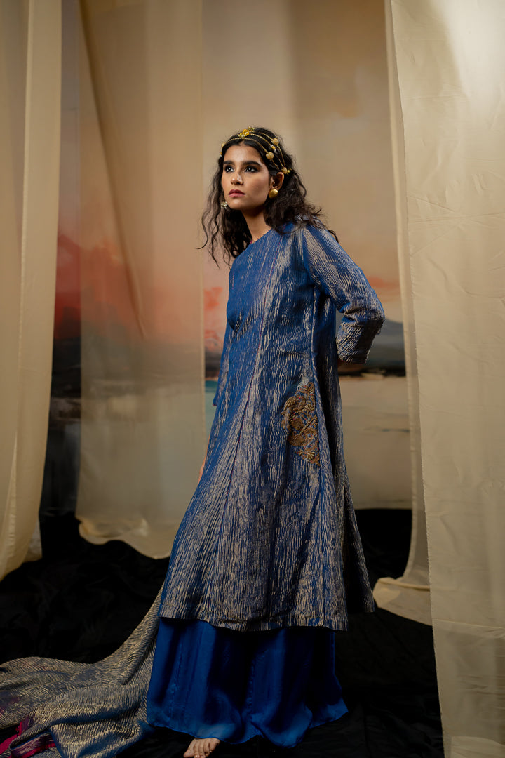 BUSHARA KURTA SHARARA DUPATTA SET