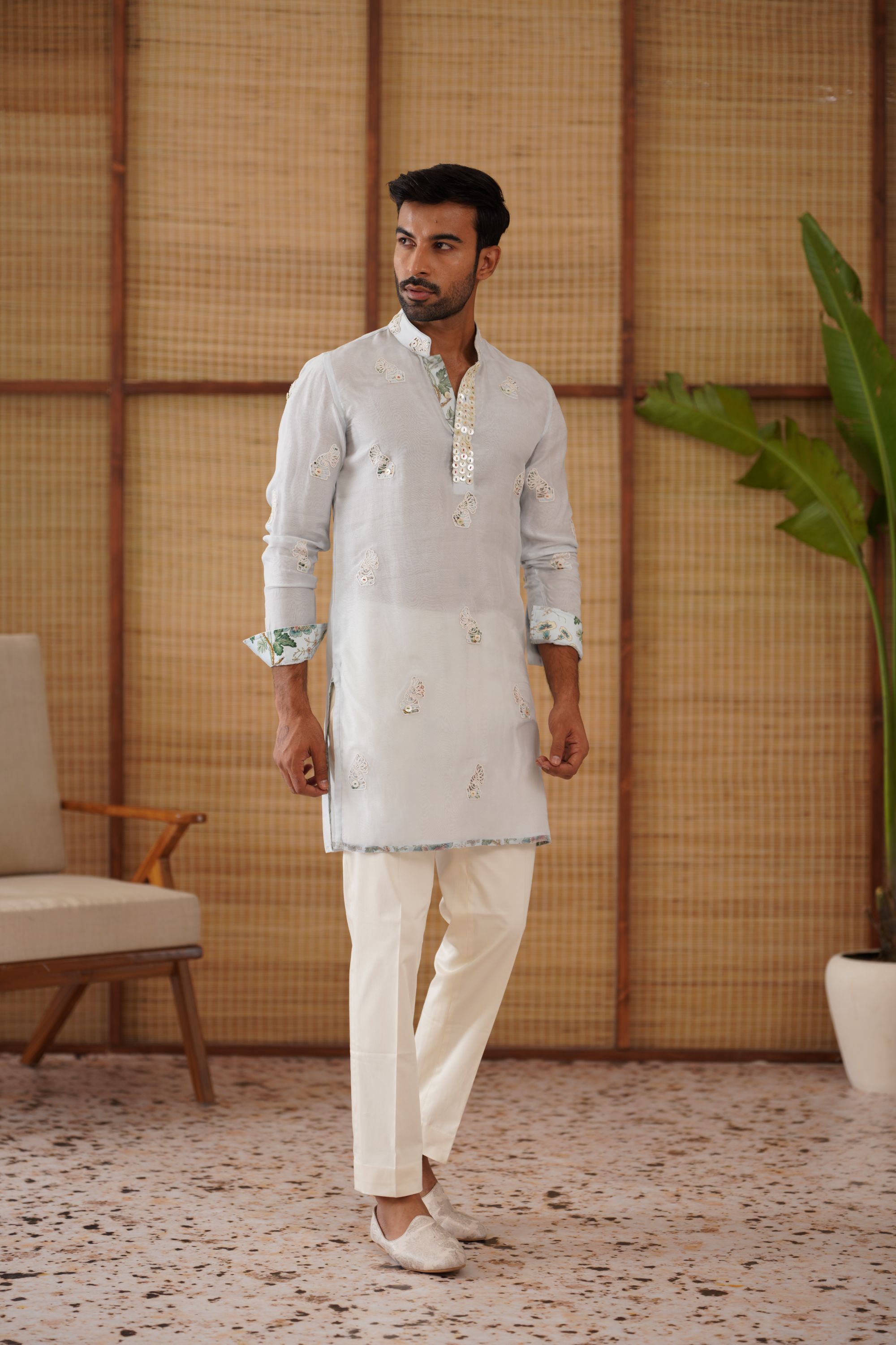 Gramophone Dori Kurta Set