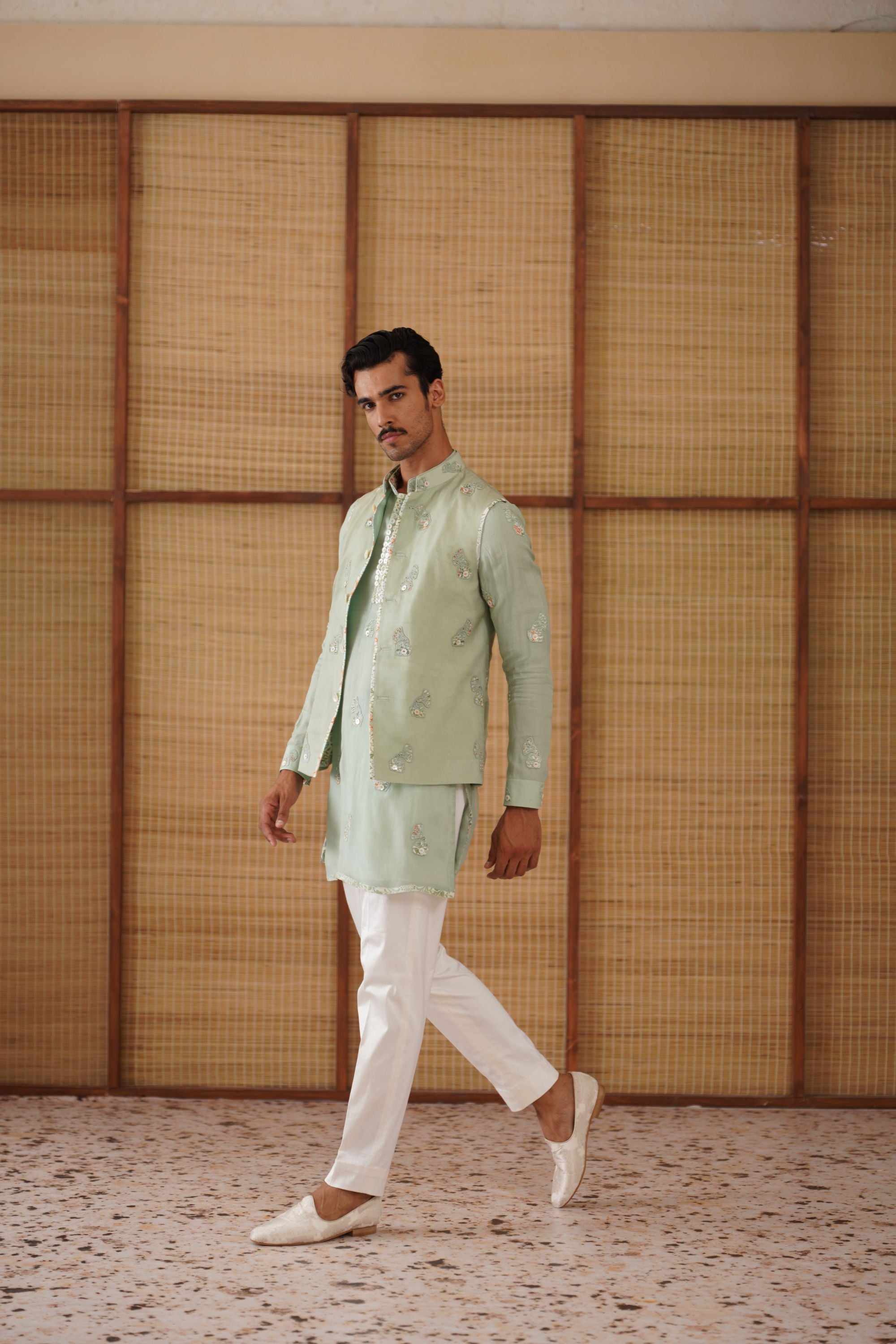 Gramophone Dori Nehru Jacket Set