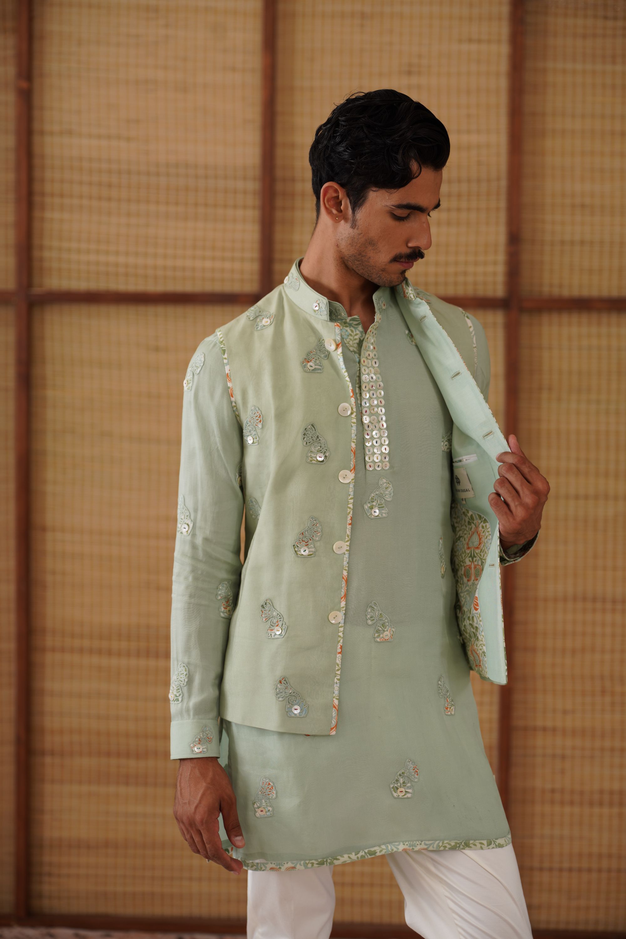 Gramophone Dori Nehru Jacket Set