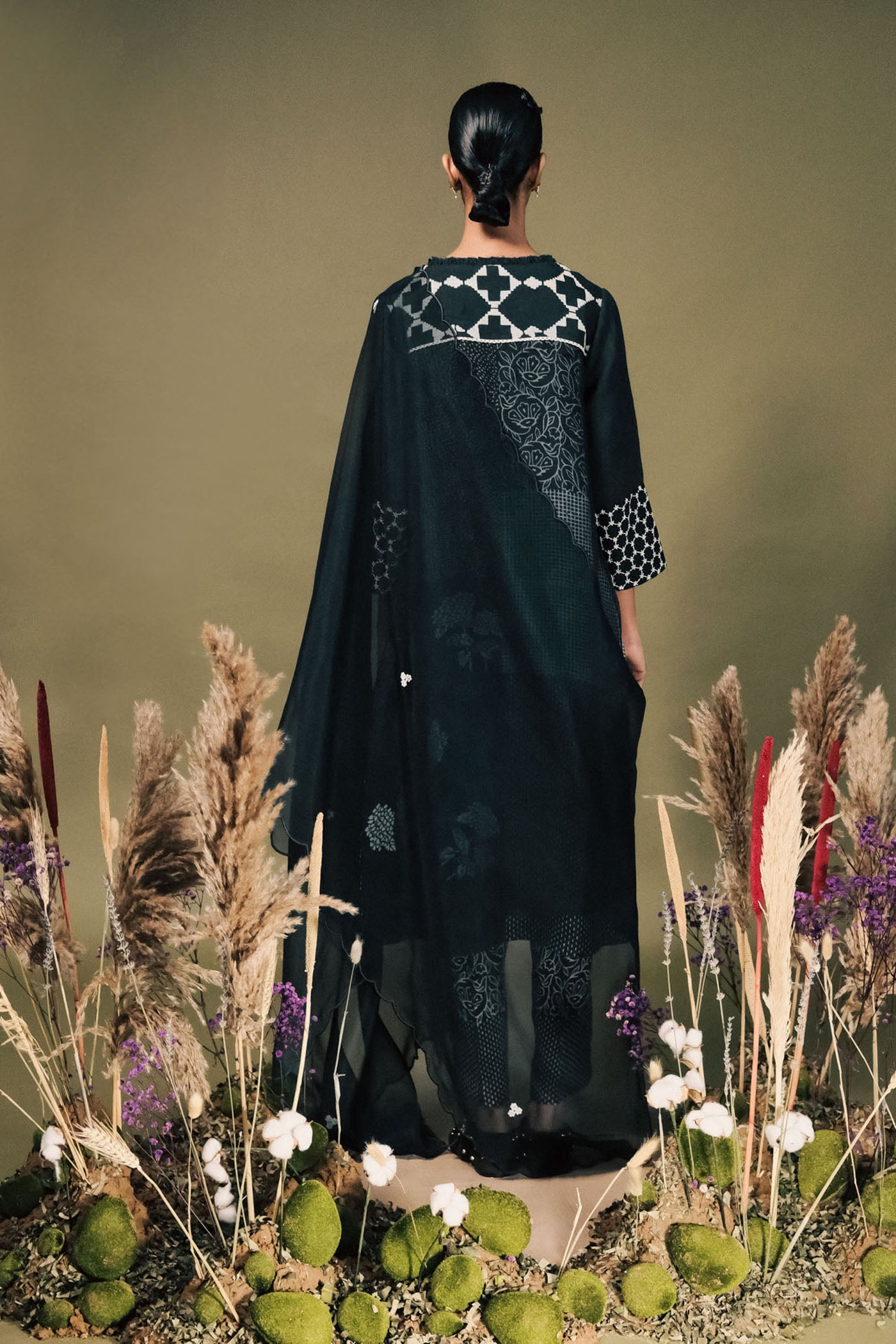 Elegant Indigo Linen Tunic Set with Double Layer and Embroidered Sleeves