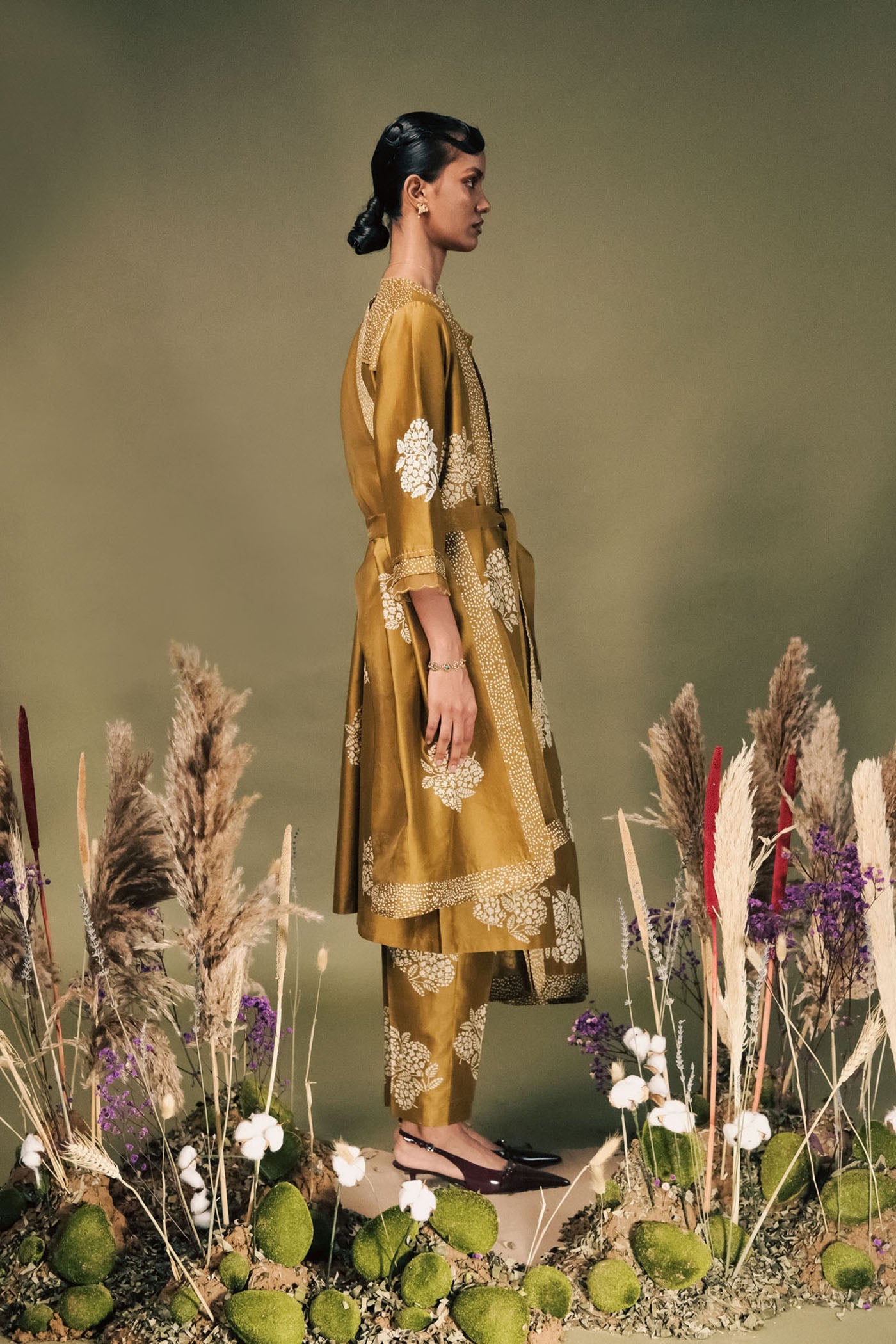 Elegant Moss Green Silk Chanderi Tunic Set with Exquisite Sleeve Embroidery