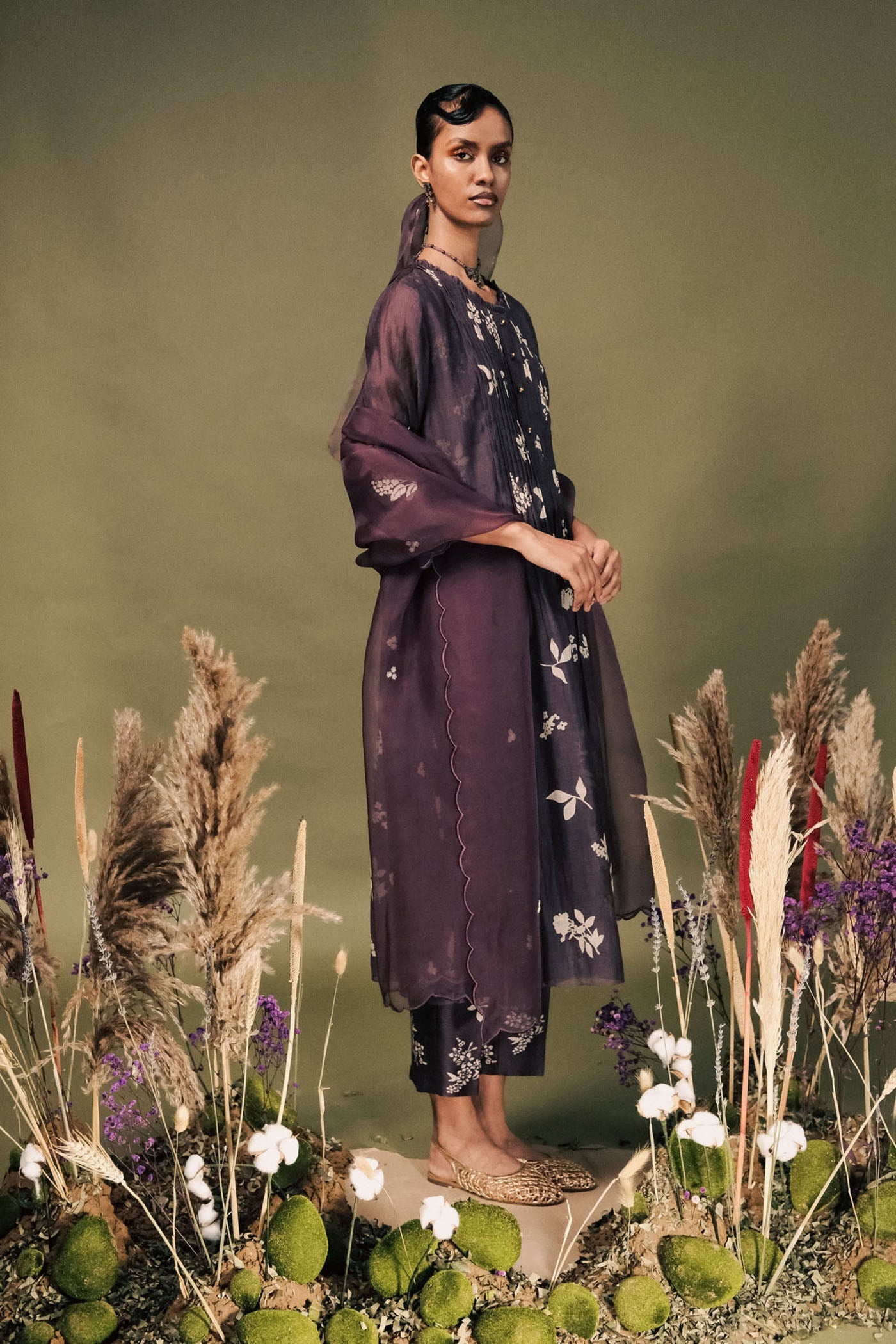 Elegant Lavender Pleated Tunic Set with Discharge Print & Embroidered Sleeves