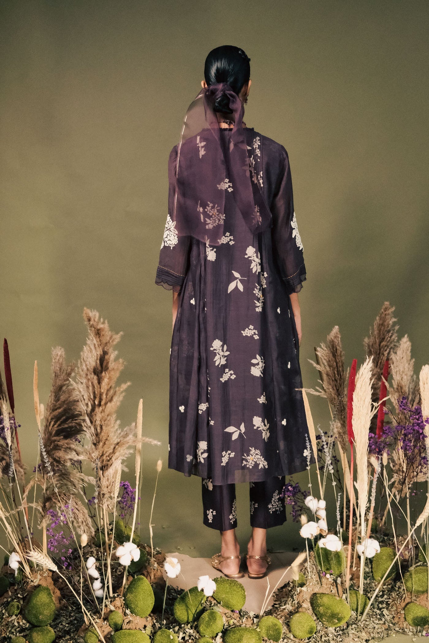 Elegant Lavender Mul Chanderi Pleated Tunic Set with Embroidered Sleeves & Print
