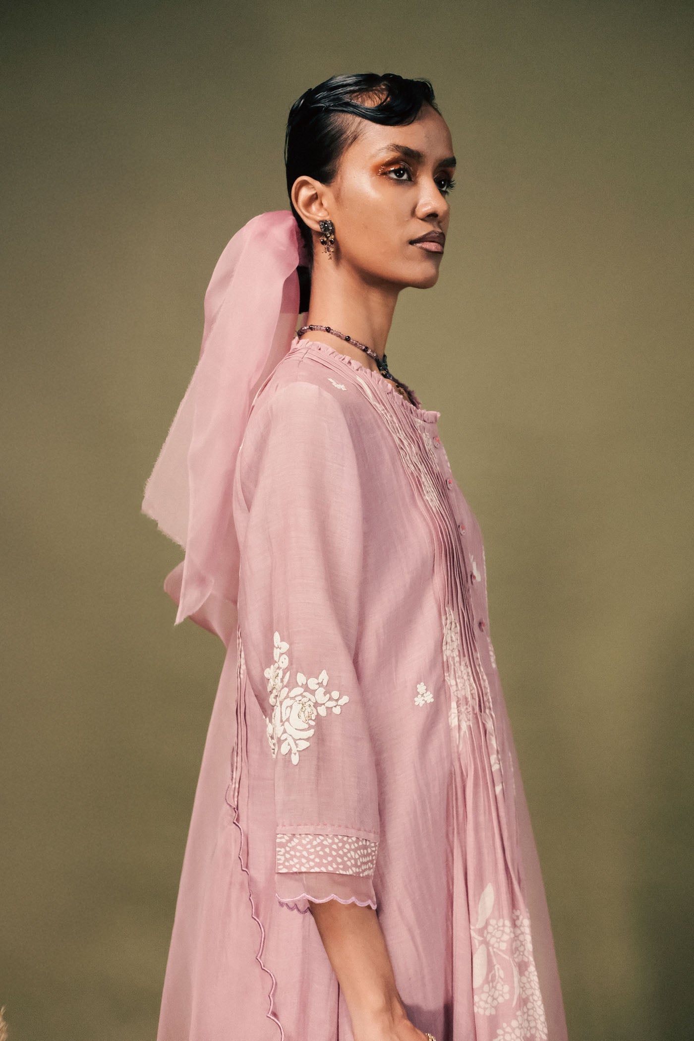 Elegant Lilac Mul Chanderi Pleated Tunic Set, Embroidered Sleeves, Organza Dupatta