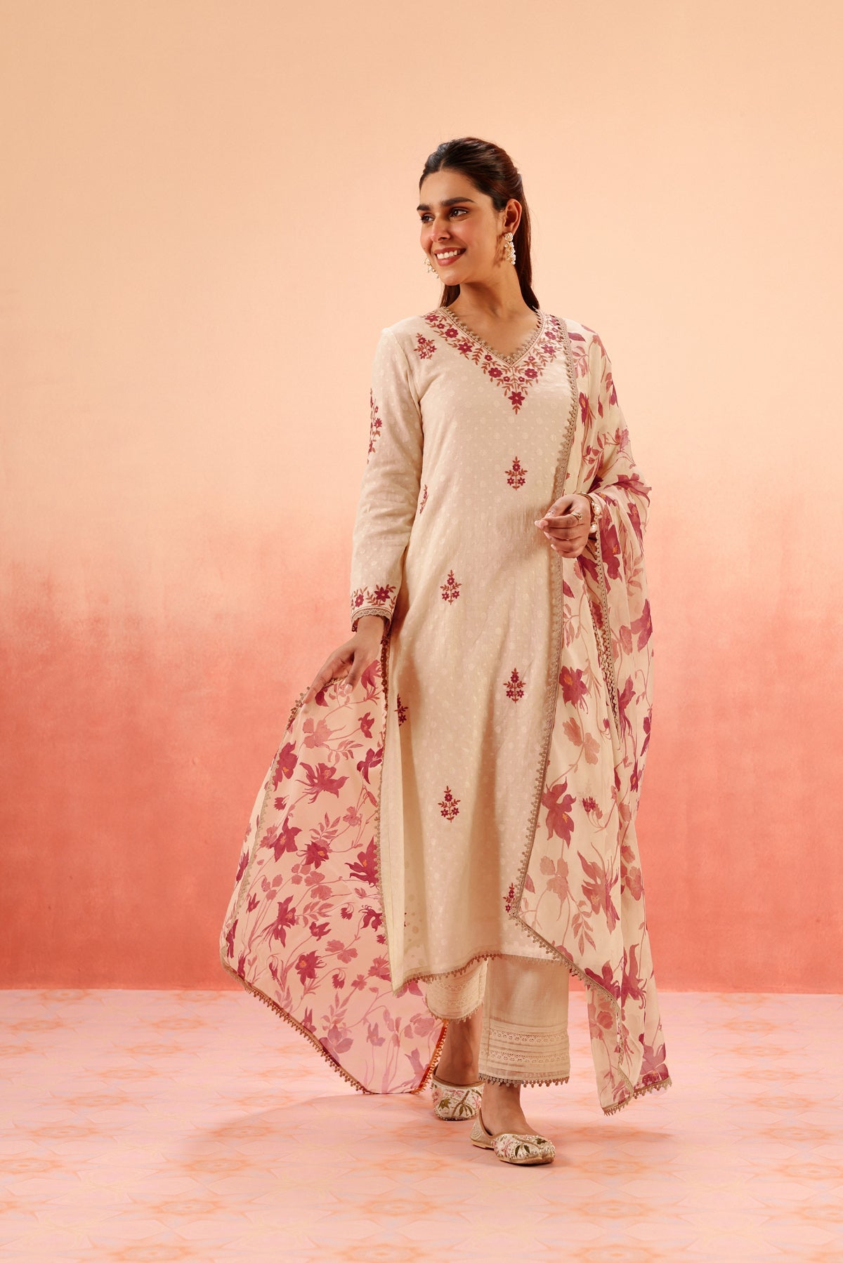 GULBANO BEIGE JACQUARD EMBROIDERED KURTA SET