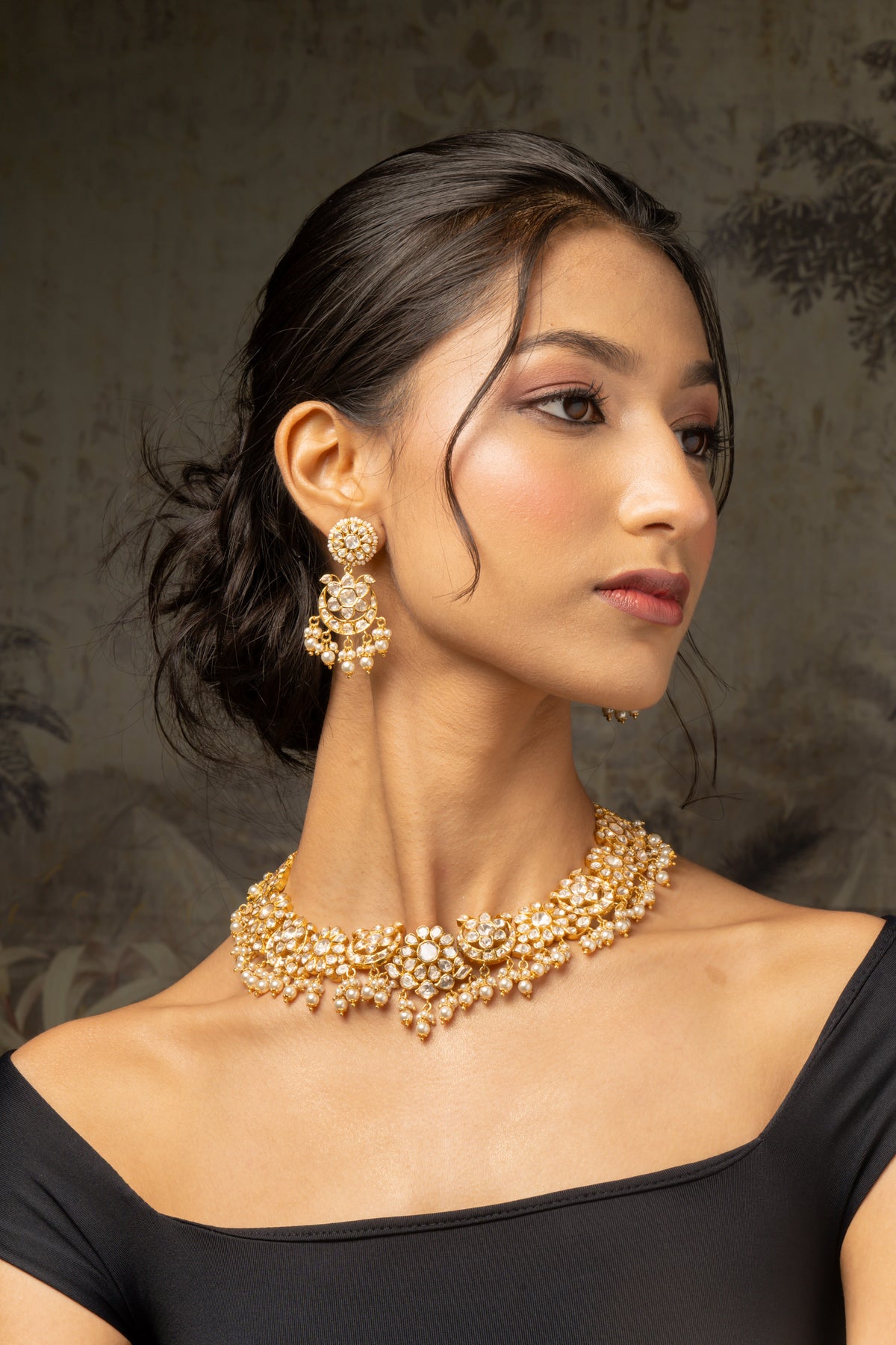 Azeez Necklace