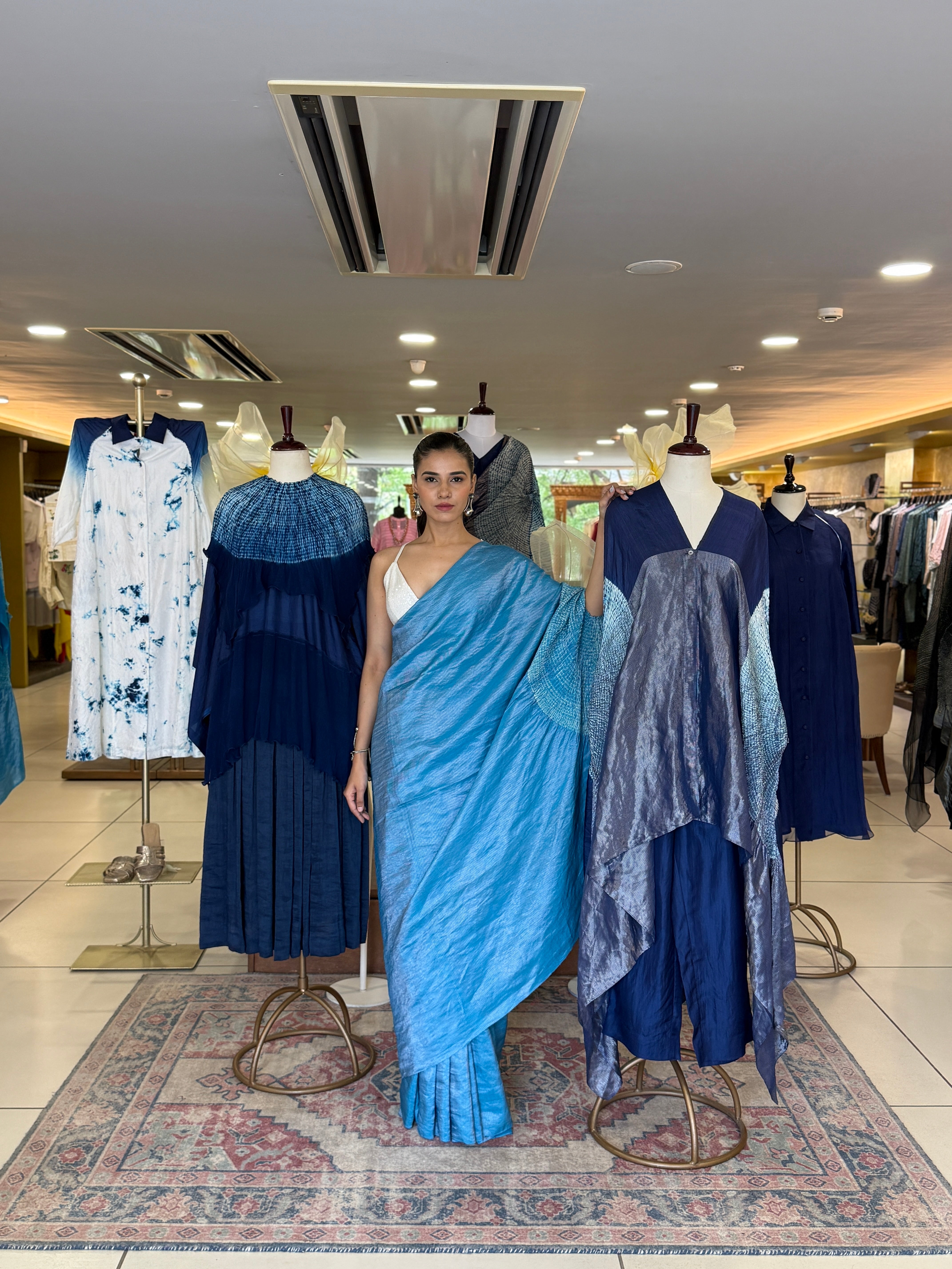 Handsfree Saree - Metallic Methyl Blue