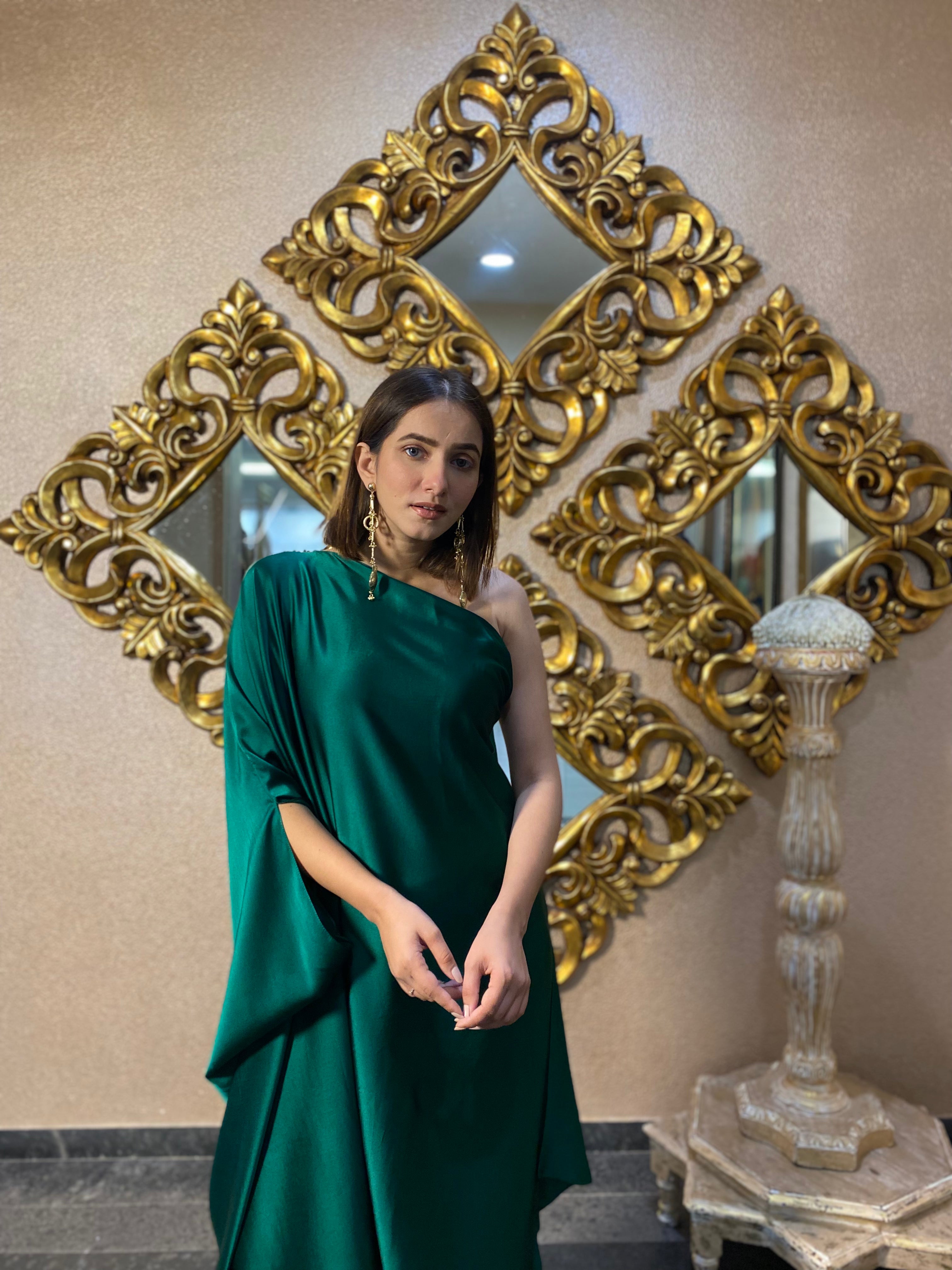 Green Silk Peleted One Sholder Dress
