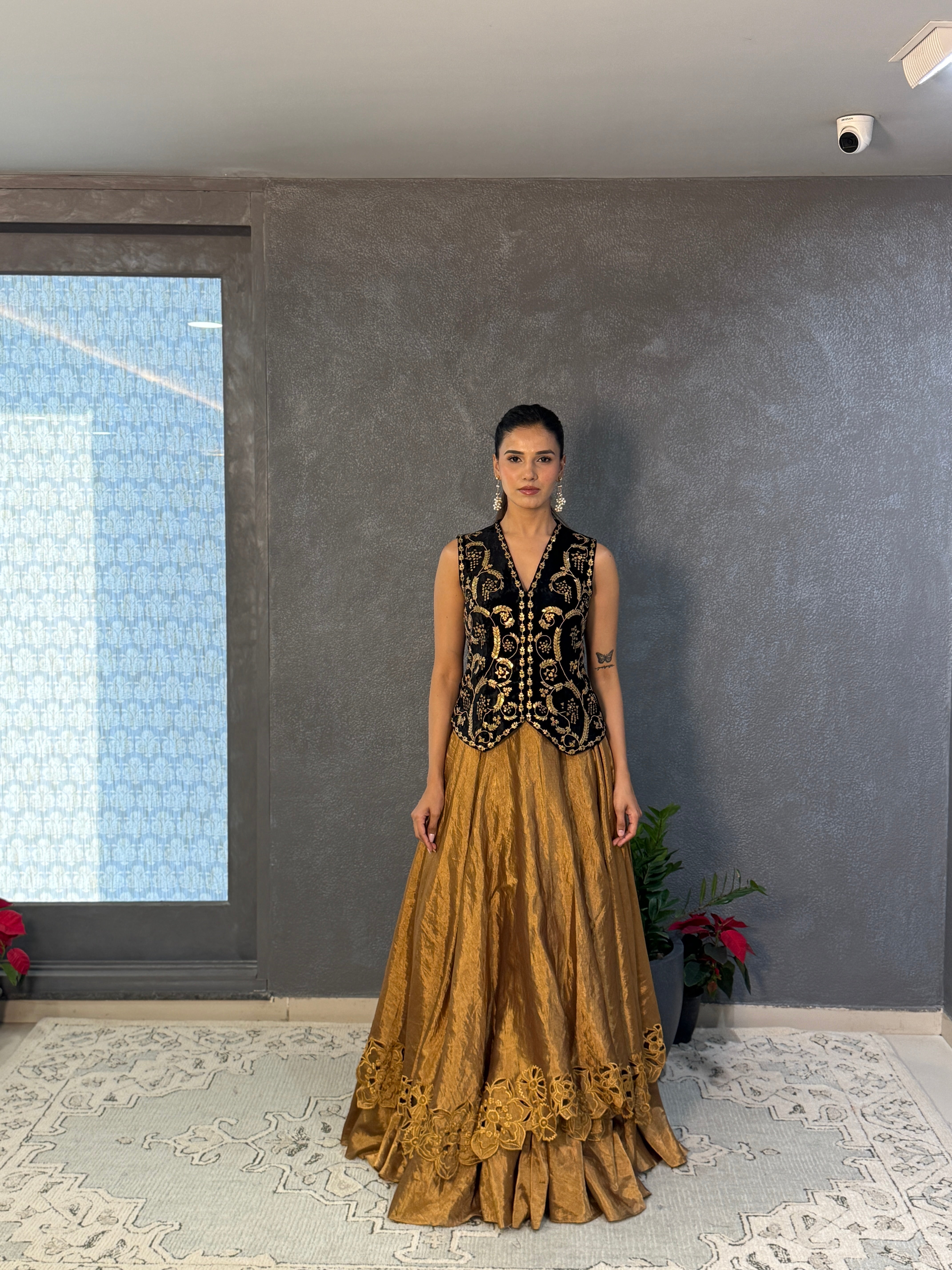 BLACK AND GOLD EMBELLISHED WAISTCOAT