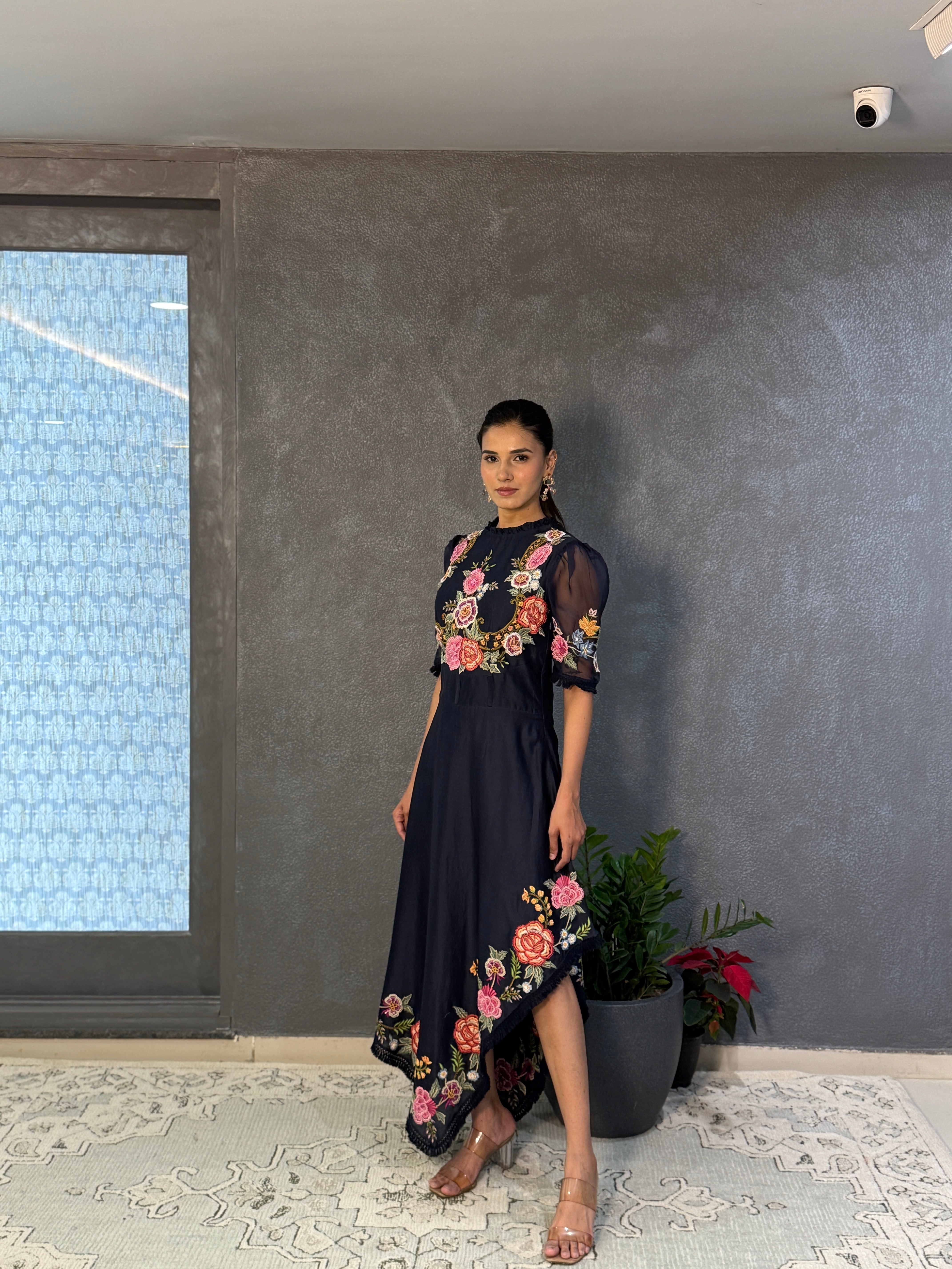 INDIGO FLORAL ASSYMETRIC DRESS