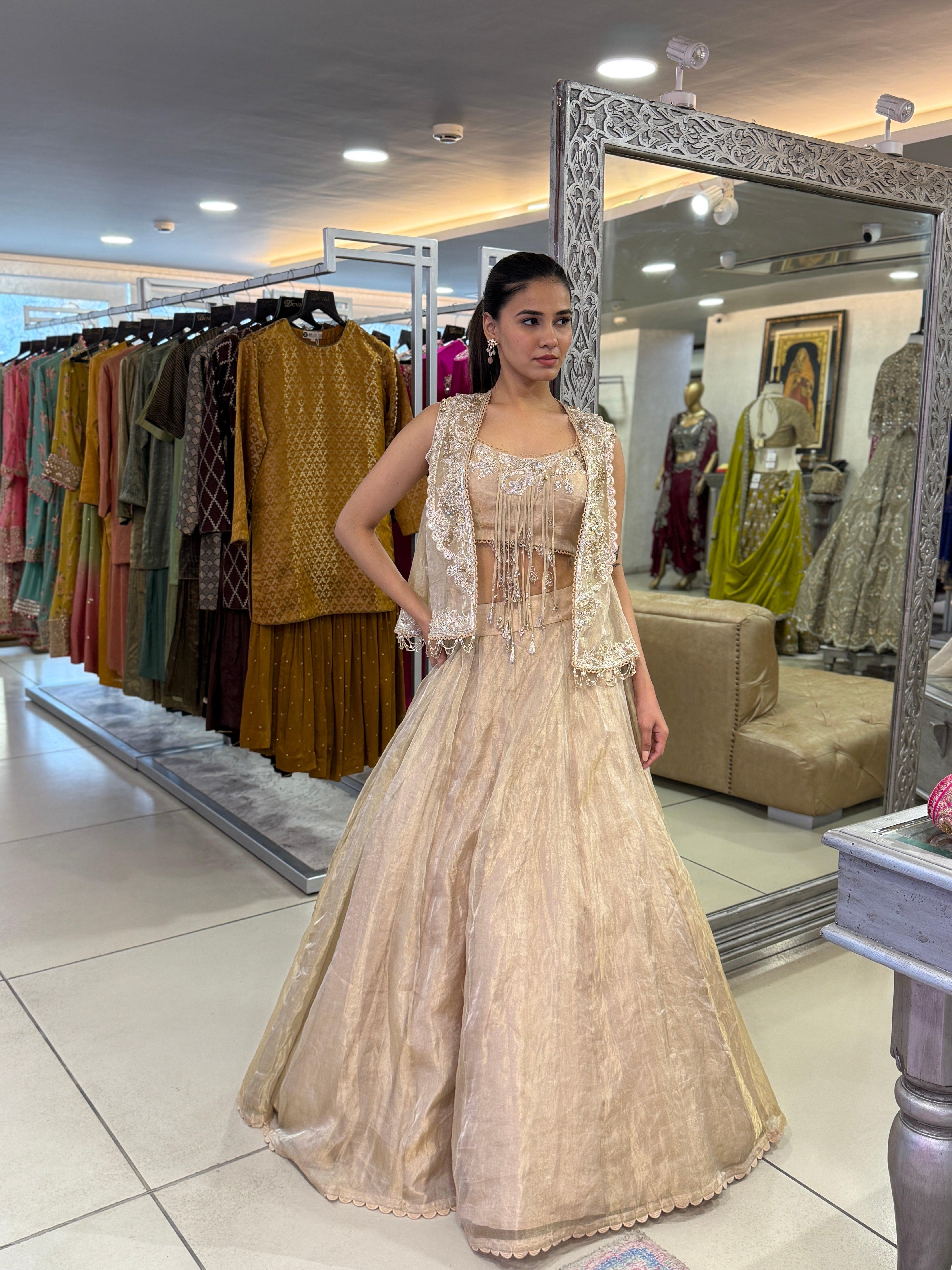 Ruhani Lehenga Set