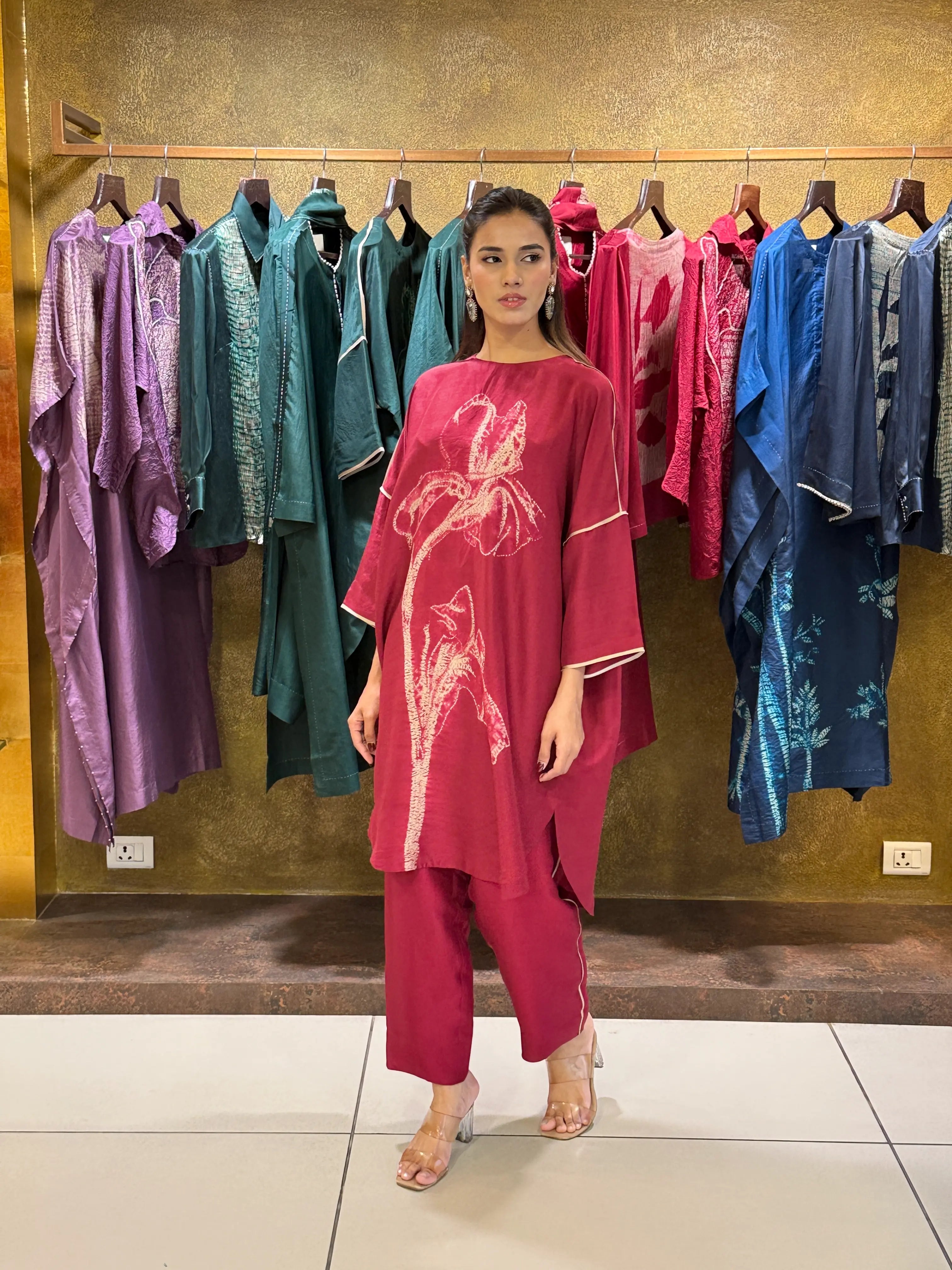 RED SILK SATIN SHIBORI PRINTED TUNIC SET