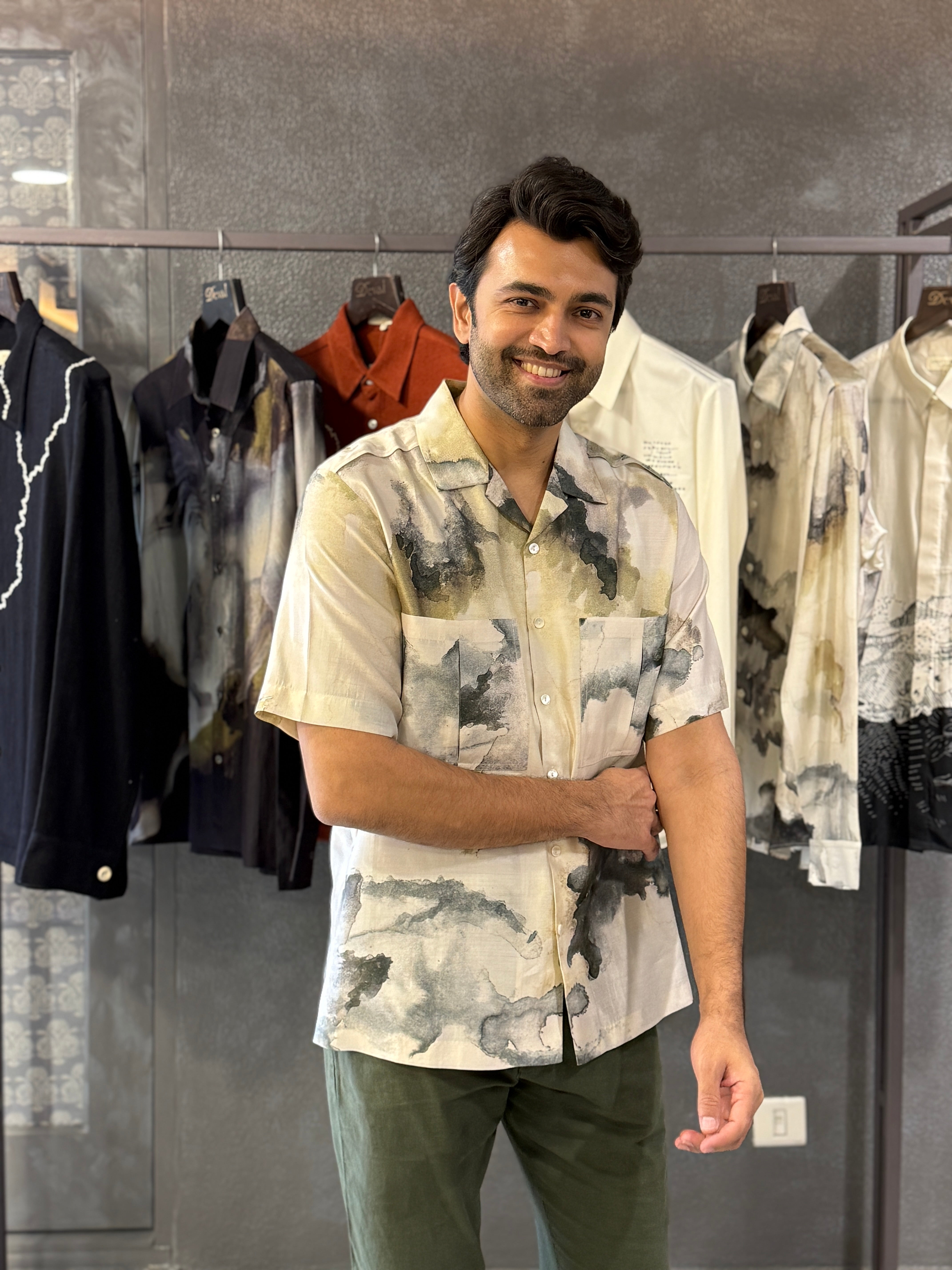 Chromite Printed Off White Shirt