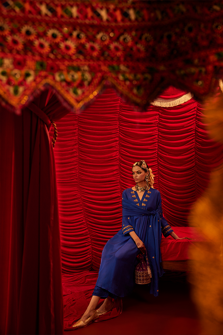 Elegant Blue Embroidered Silk Organza Kurta Pant Dupatta Set for Women