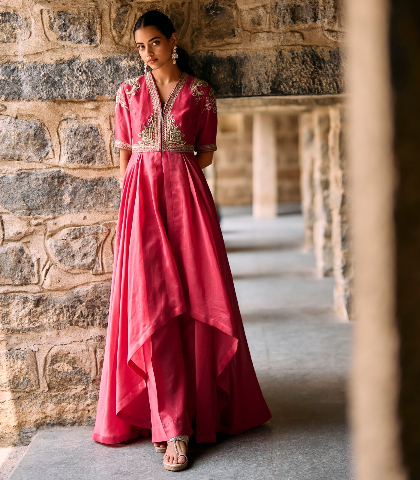 https://cdn.shopify.com/s/files/1/0717/0621/4684/files/JayantiReddy05-02-264367.jpg?v=1772520342
