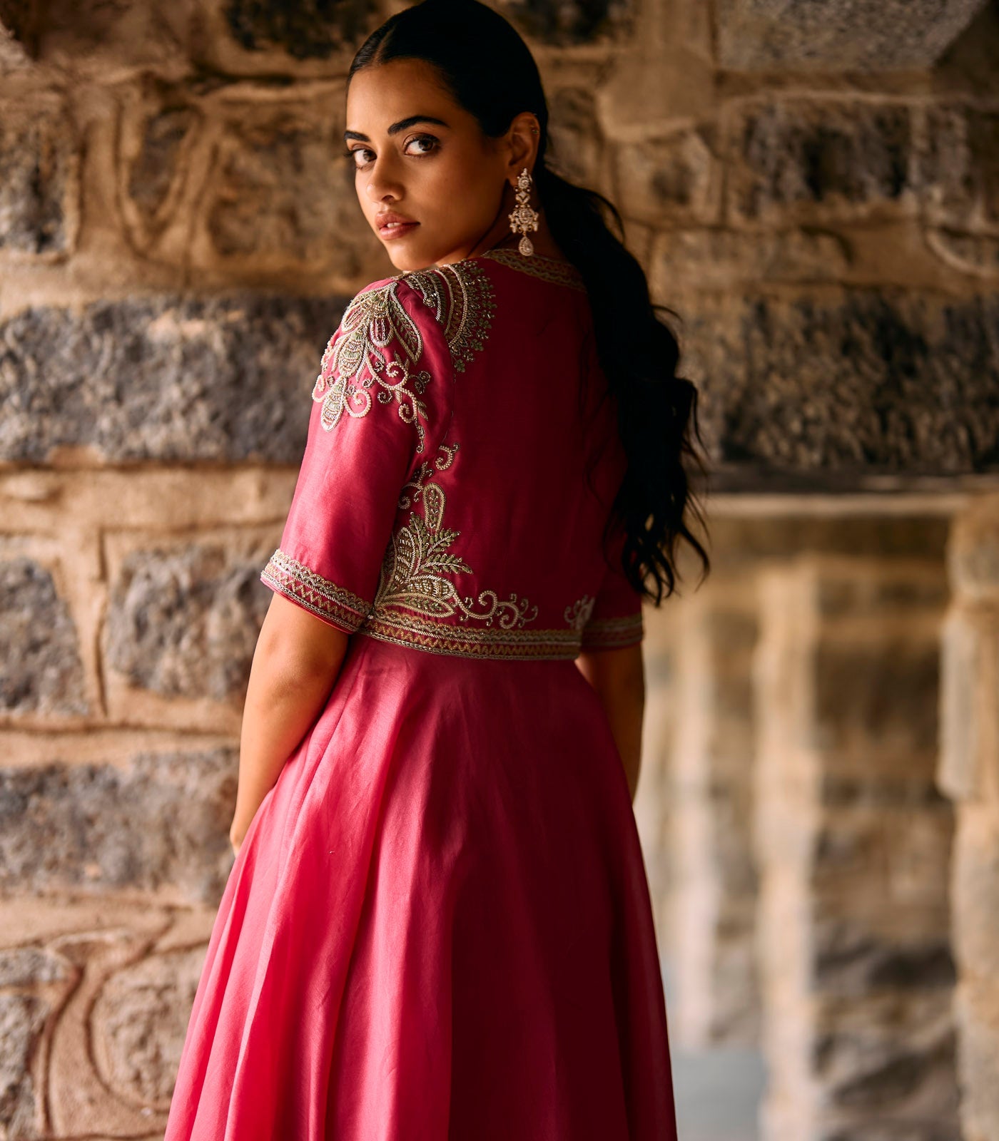 https://cdn.shopify.com/s/files/1/0717/0621/4684/files/JayantiReddy05-02-264427.jpg?v=1772520342