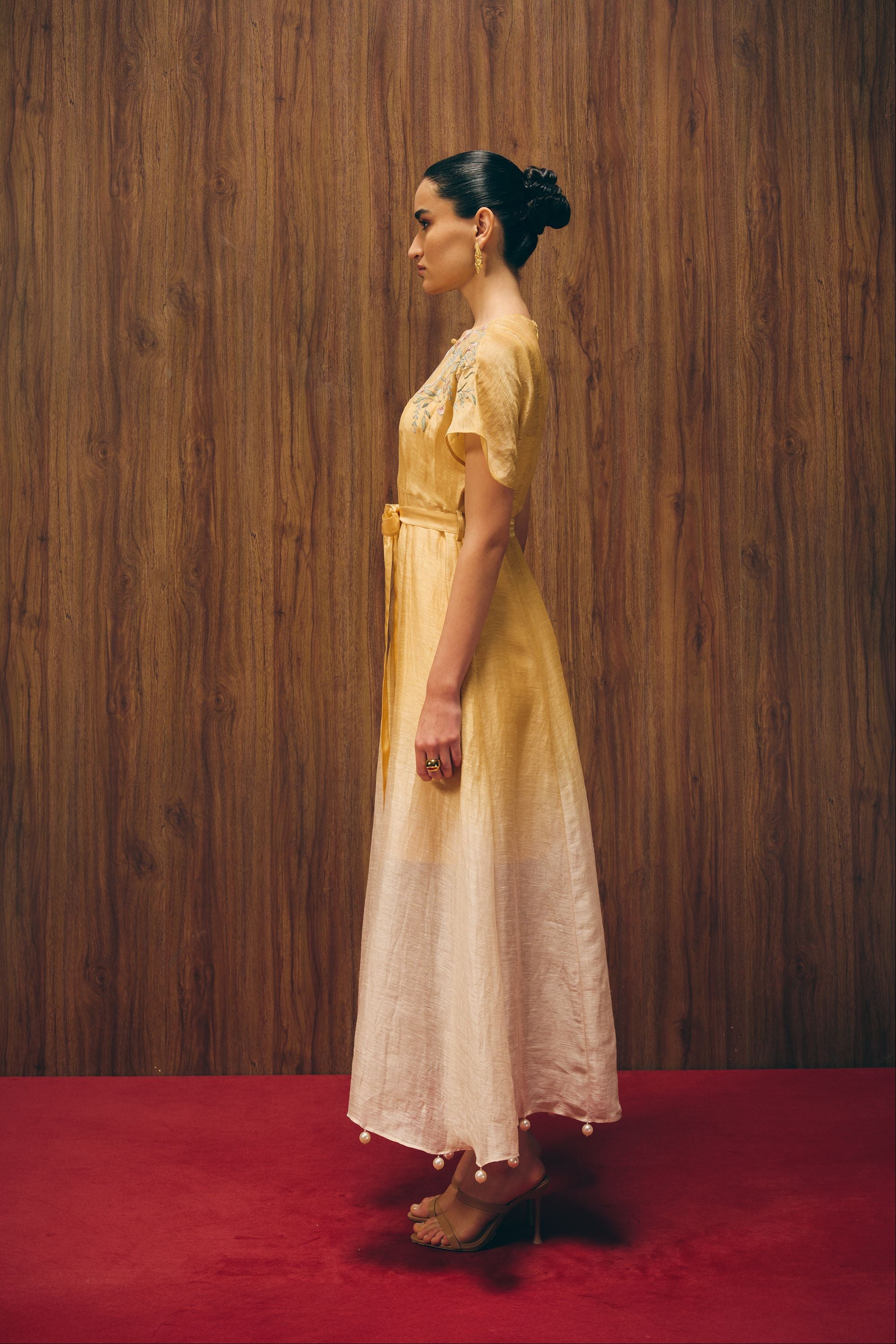 Florien golden dress