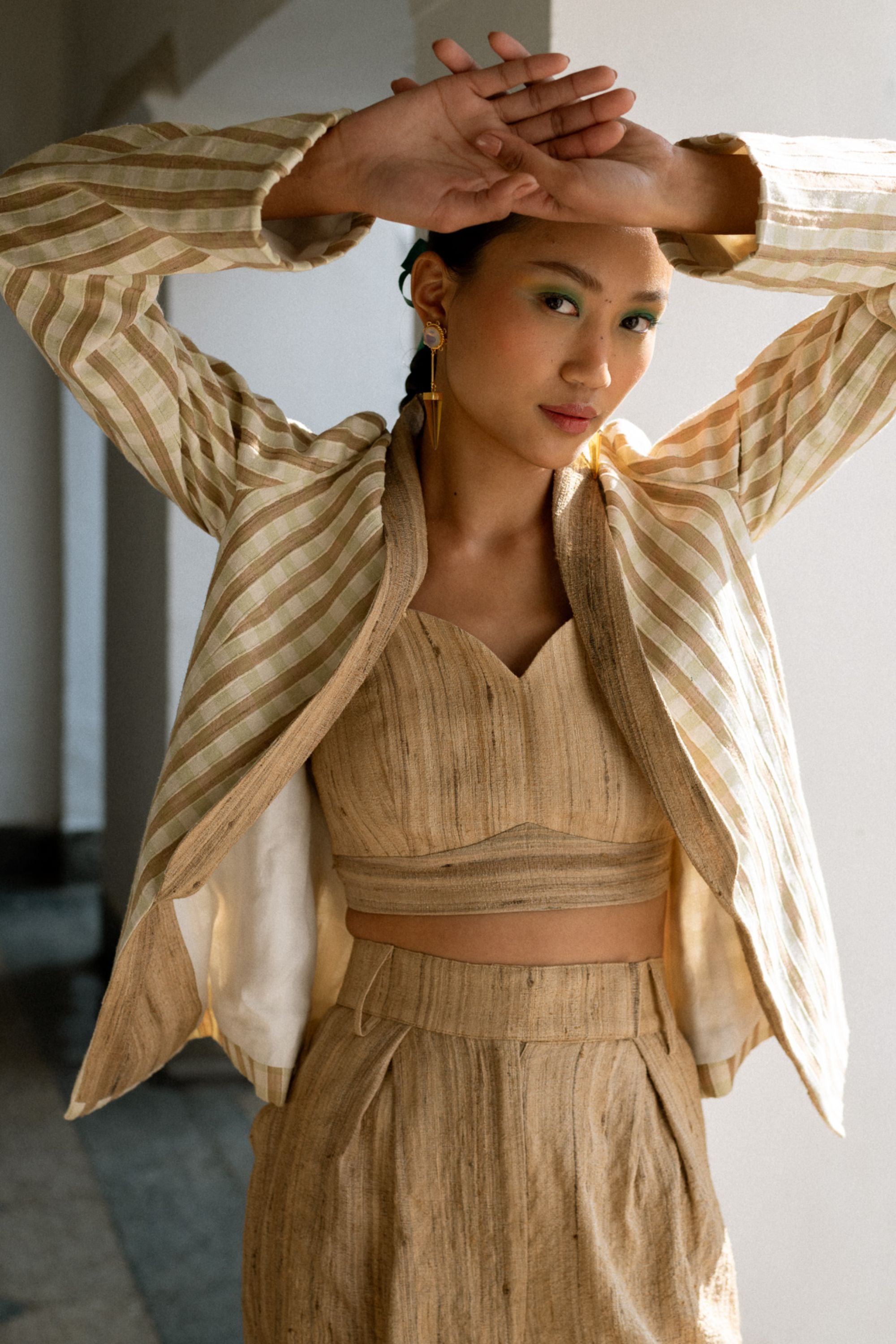 Elegant Linen Coat with Shawl Collar & Pleated Pants