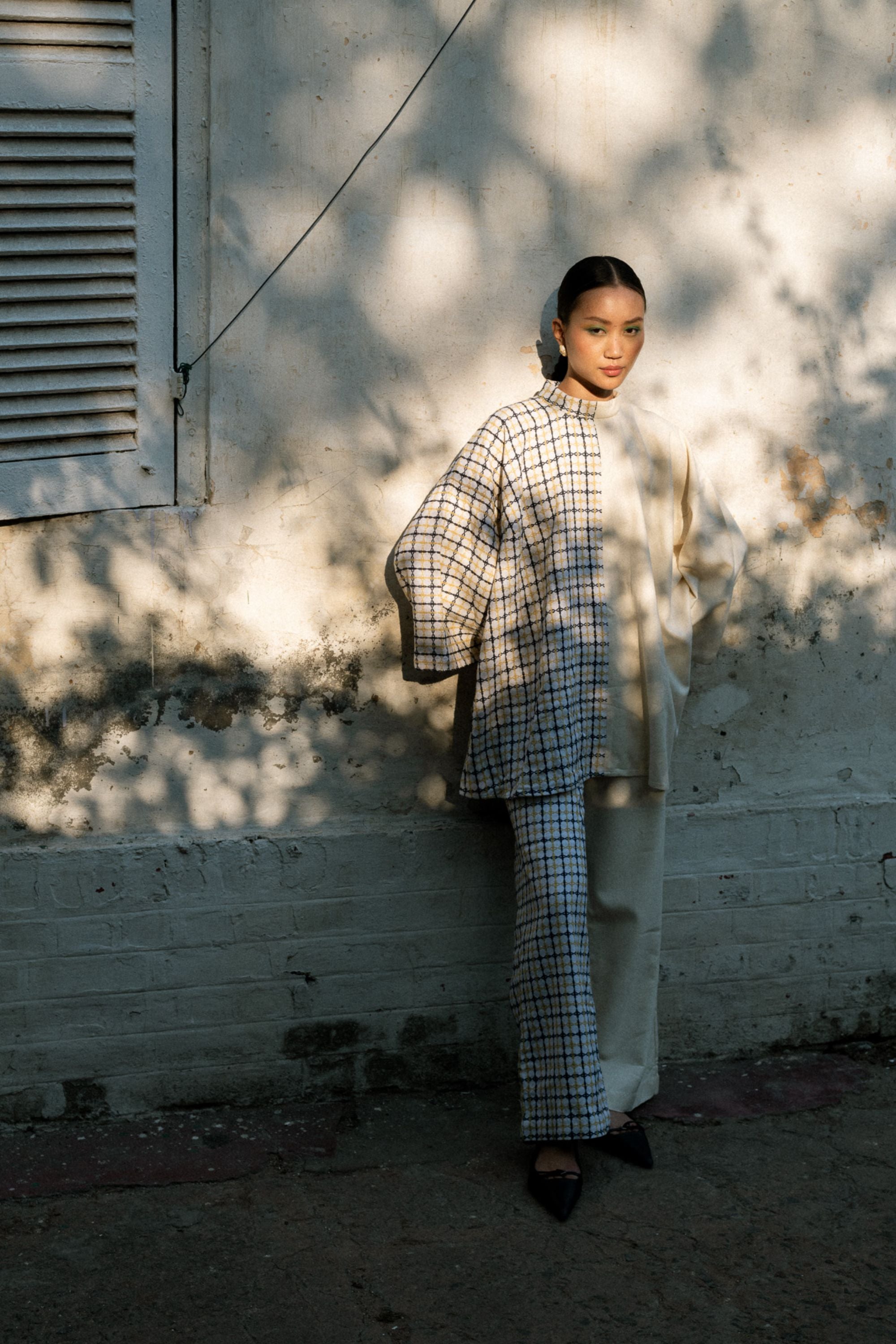 Oversized High-Neck Linen Top with Flared Pants