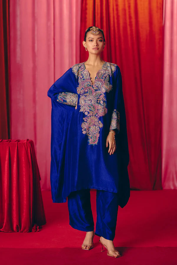 Naila Cuff Kurta Set