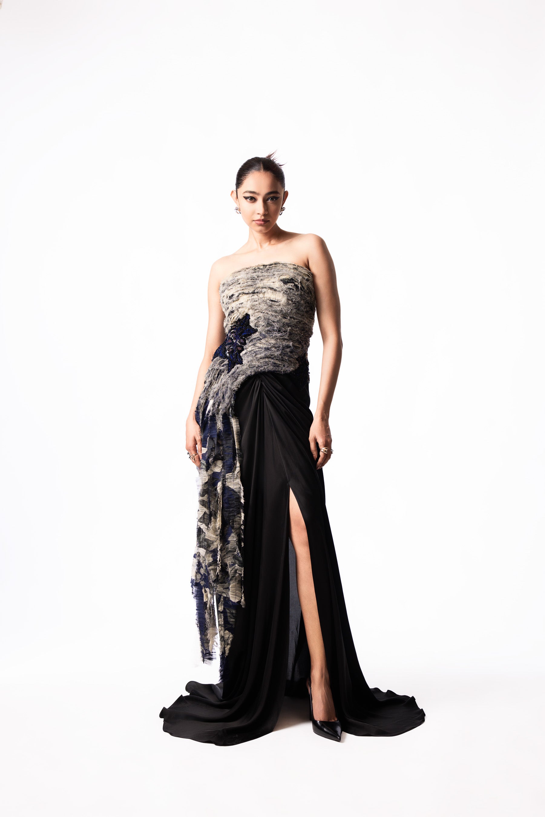 Off White Navy Printed Tube Fur Top Trail Skirt Set