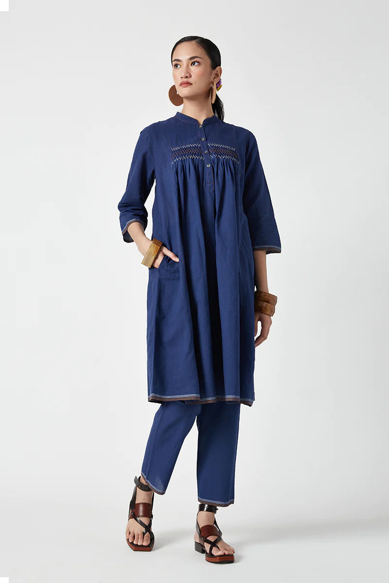 PERIWINKLE SMOCKING KURTA SET (2PCS)