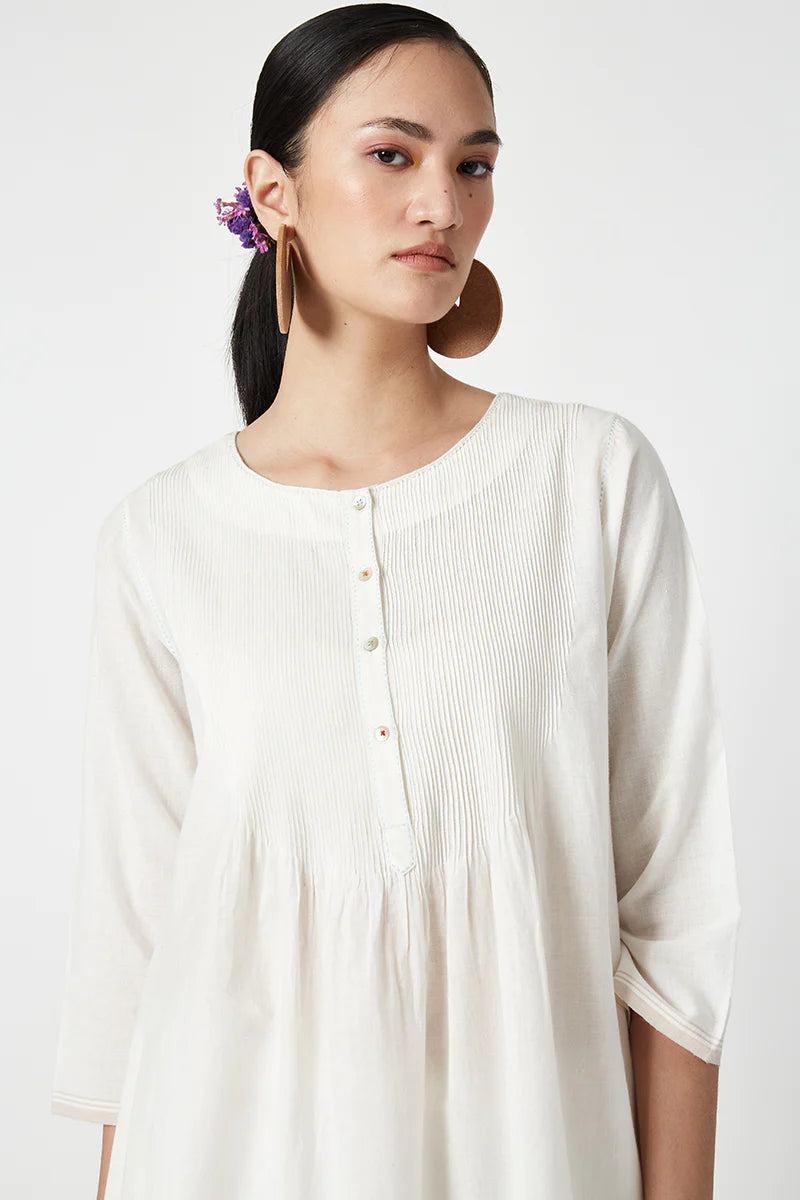 PHLOX EMBROIDERED KURTA SET (2PCS)