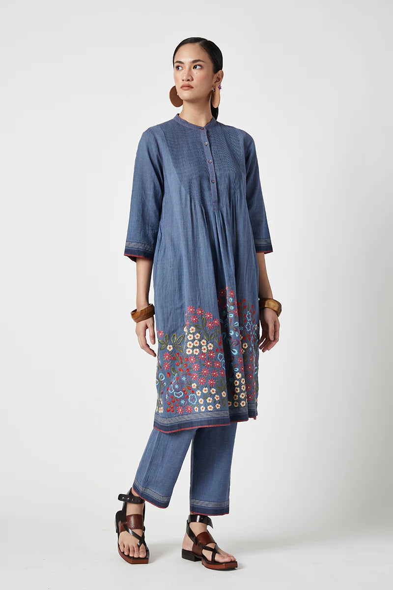 ALYSSUM EMBROIDERED KURTA SET (2PCS)