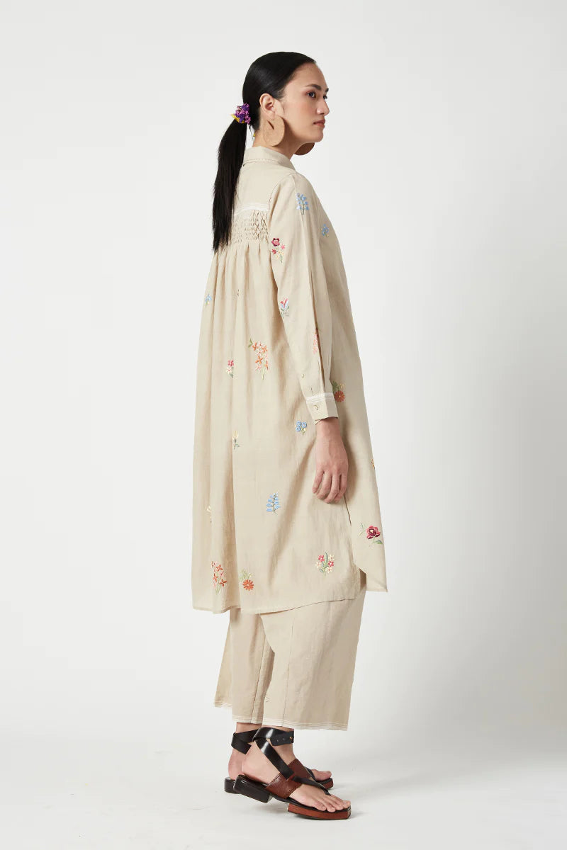 Monet Embroidered Kurta set (2 pcs)