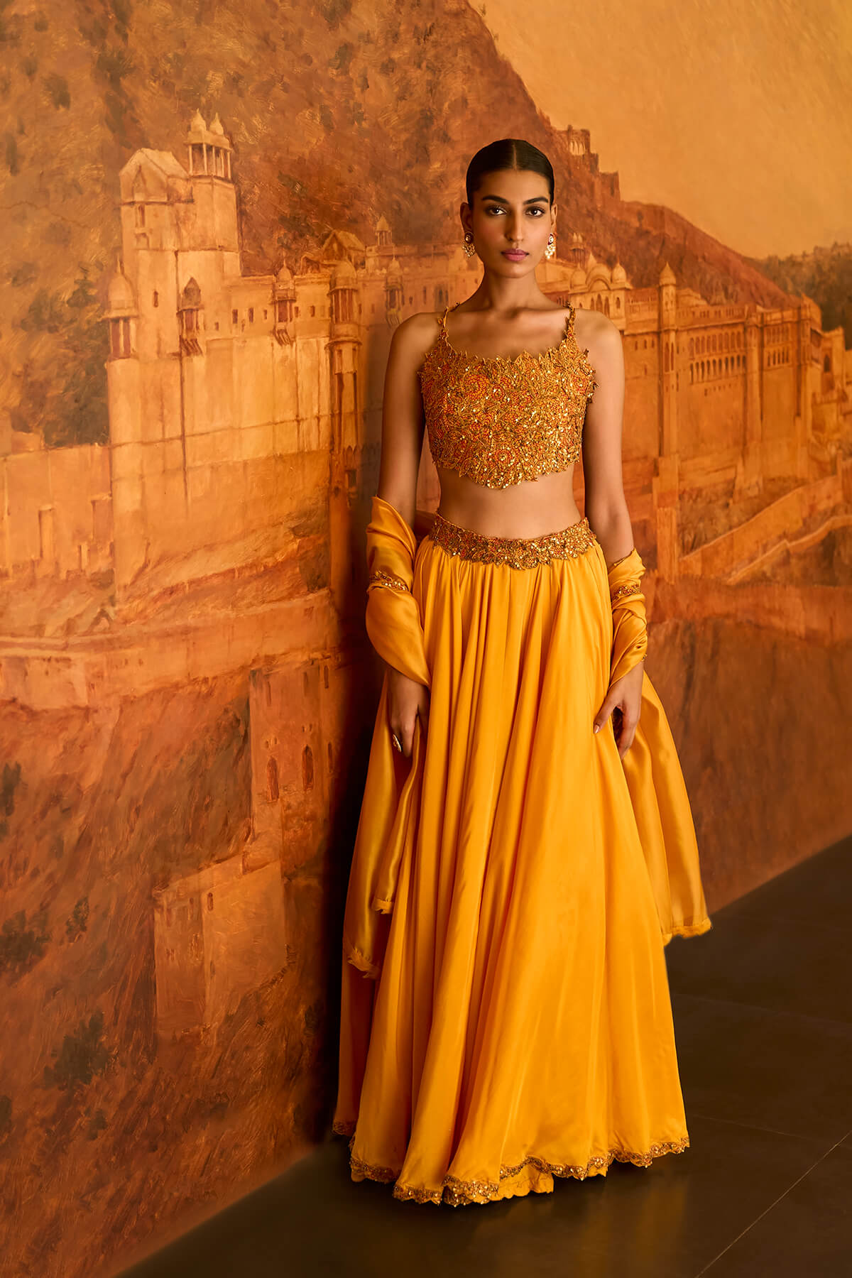 Choli ke Peeche Lehenga